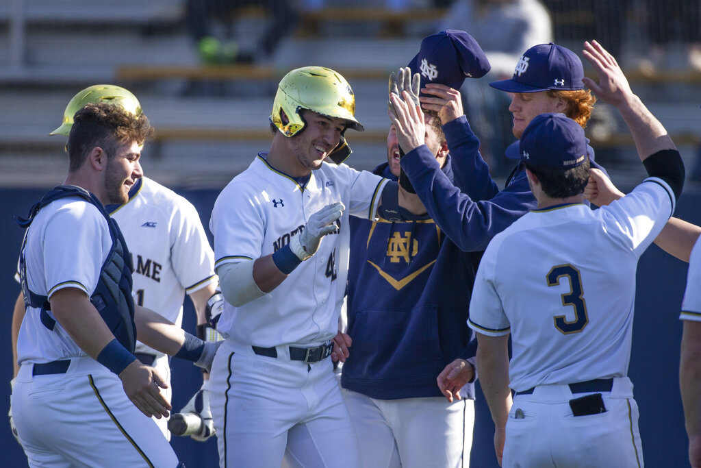 Notre Dame baseball's 'good energy' helps it sweep Harvard-Westlake in  Mission League – Daily News