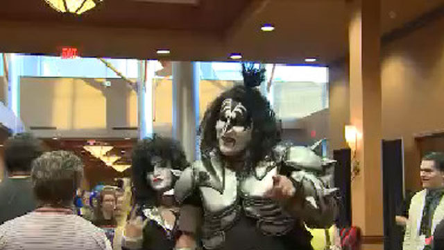 Anime Nebraskon Packs In The Strange