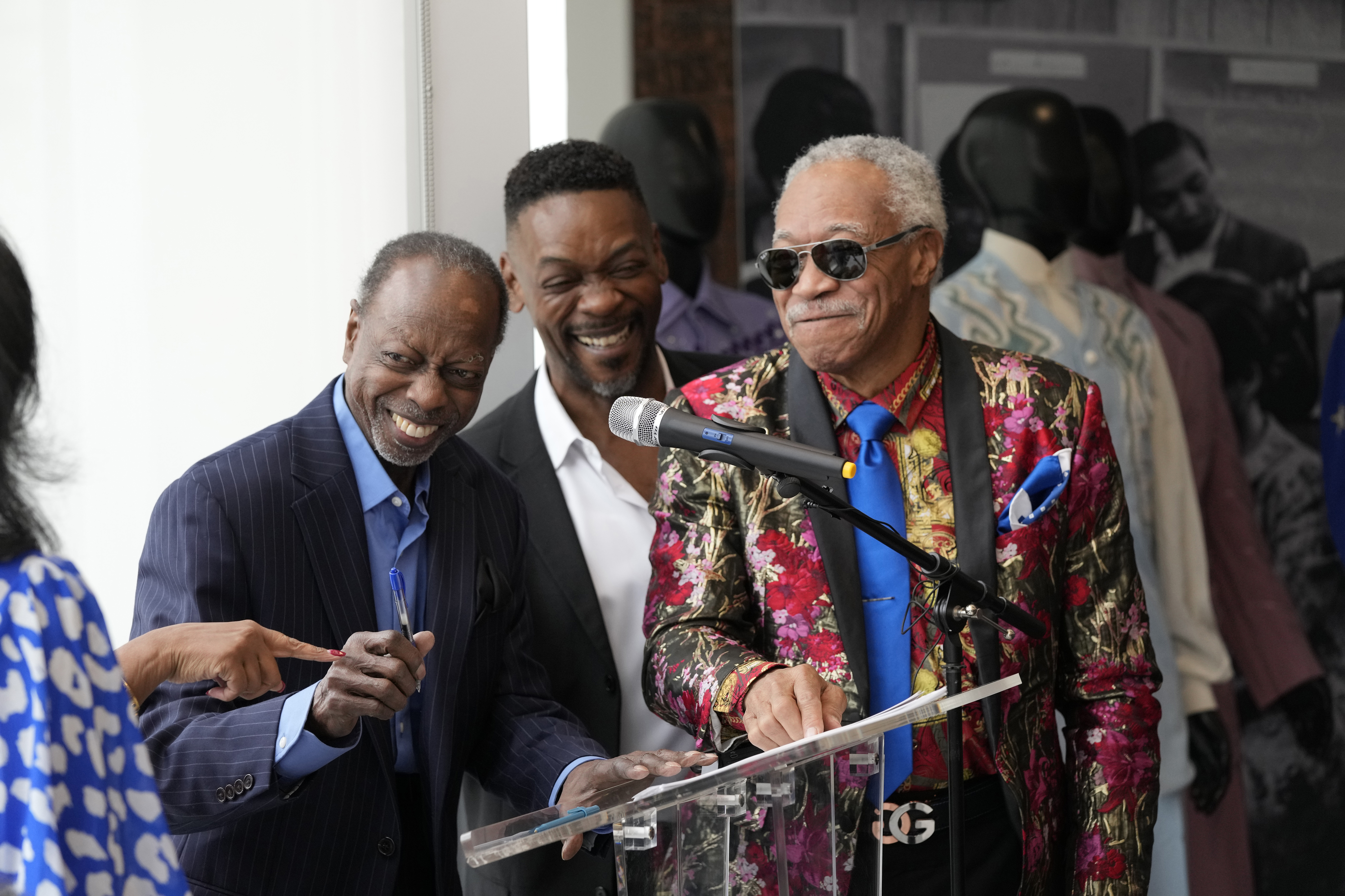 The Spinners' Henry Fambrough reacts to Rock & Roll Hall of Fame