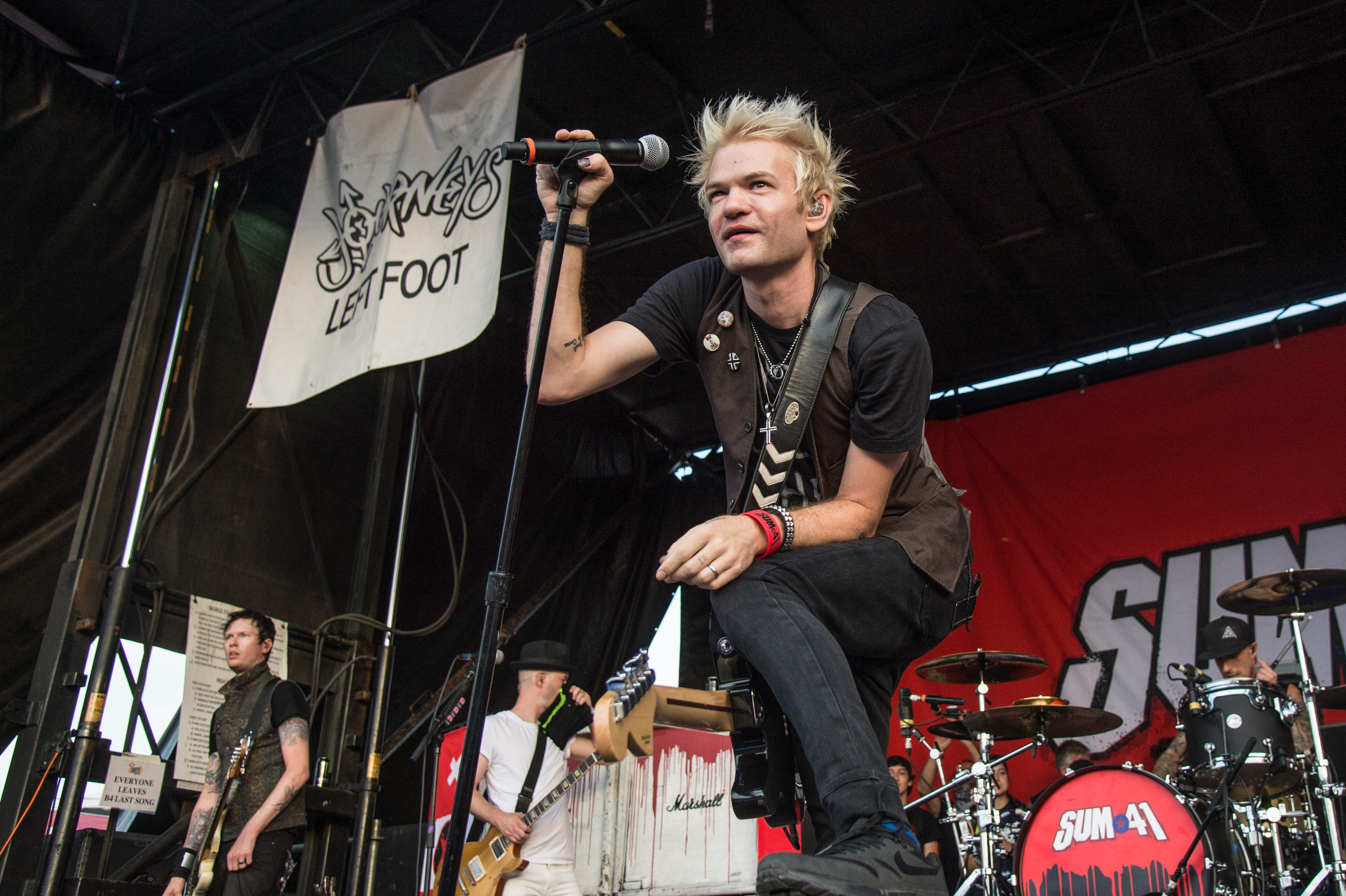 Disbanding,' you say? Sum 41 rockers say they're splitting after new album  and tour, News