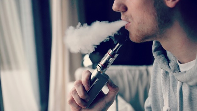 smoke and vapes Secondhand vaping dangers for children: Are you putting them at risk?