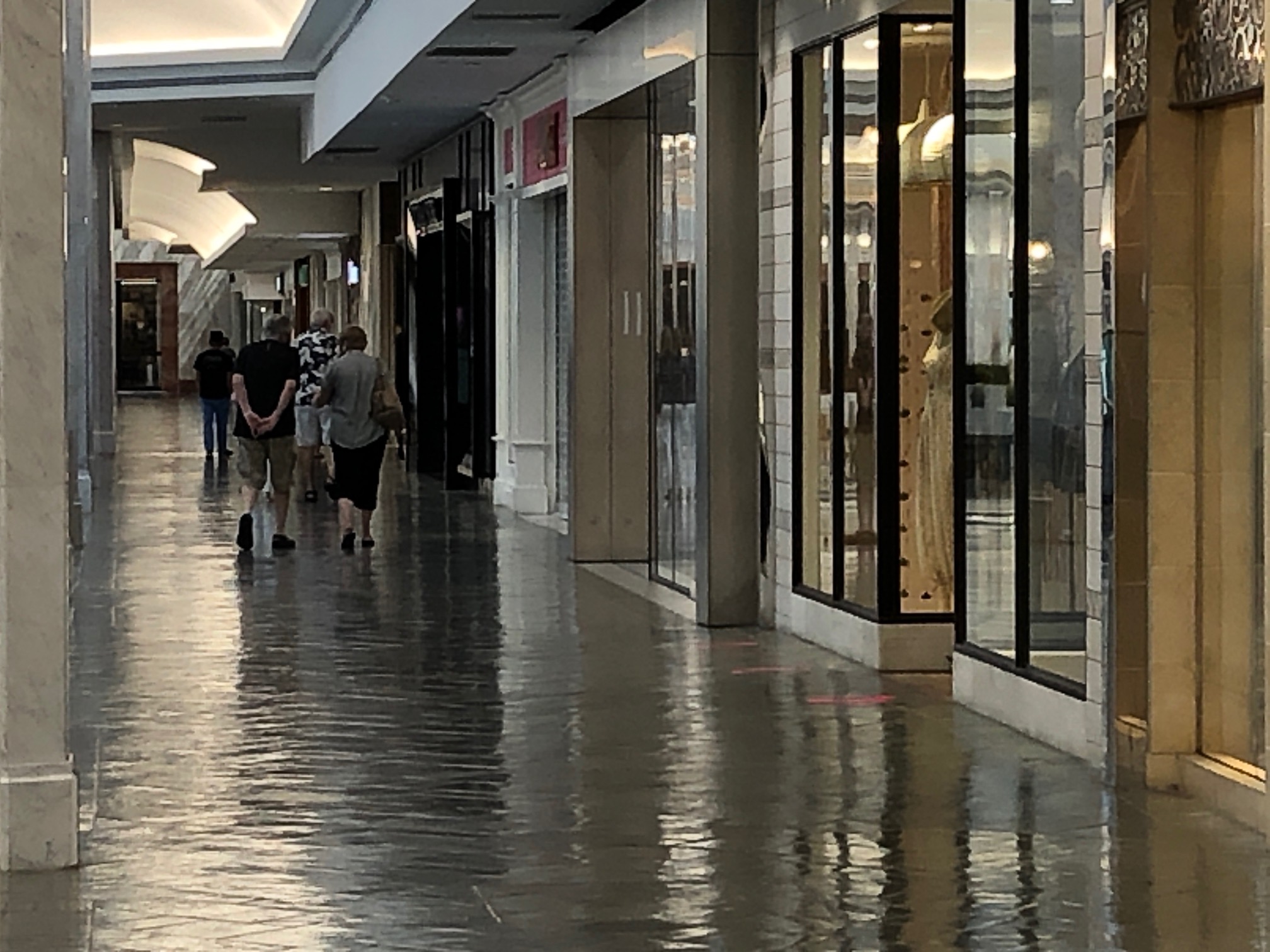 Lakeside Mall reopens to eager shoppers new guidelines in place