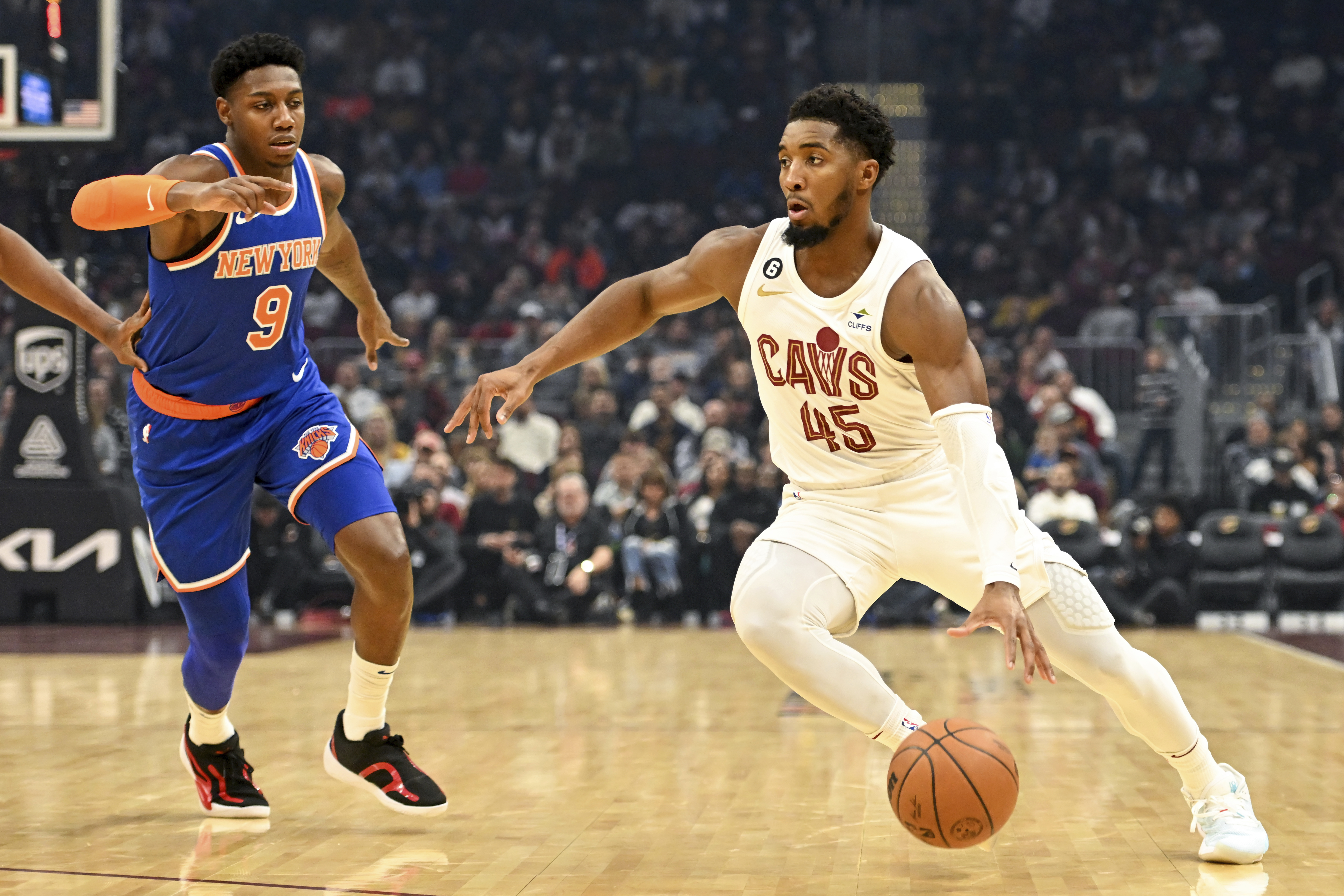Donovan Mitchell's 71 points 'takes the cake,' says Cavaliers' Kevin Love –  News-Herald