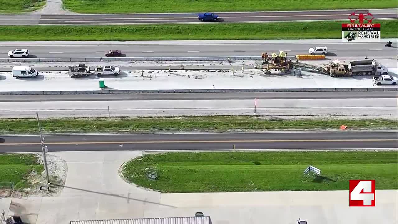 FailingとCountry Road のセット I-70 construction zone in Warren County sees pavement failure