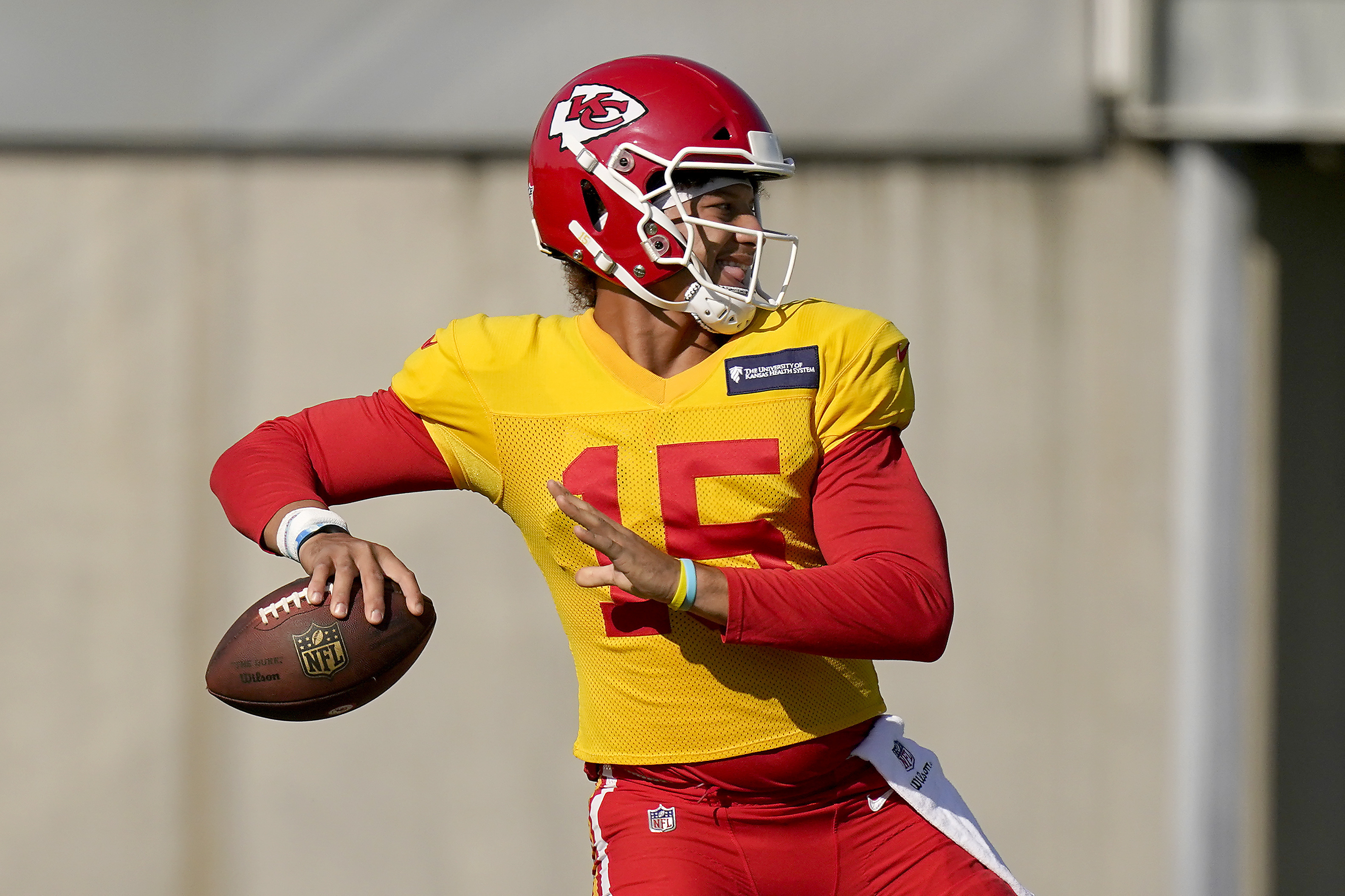 NFL 2020 schedule: Chiefs kick off title defense against Texans in season  opener, NFL