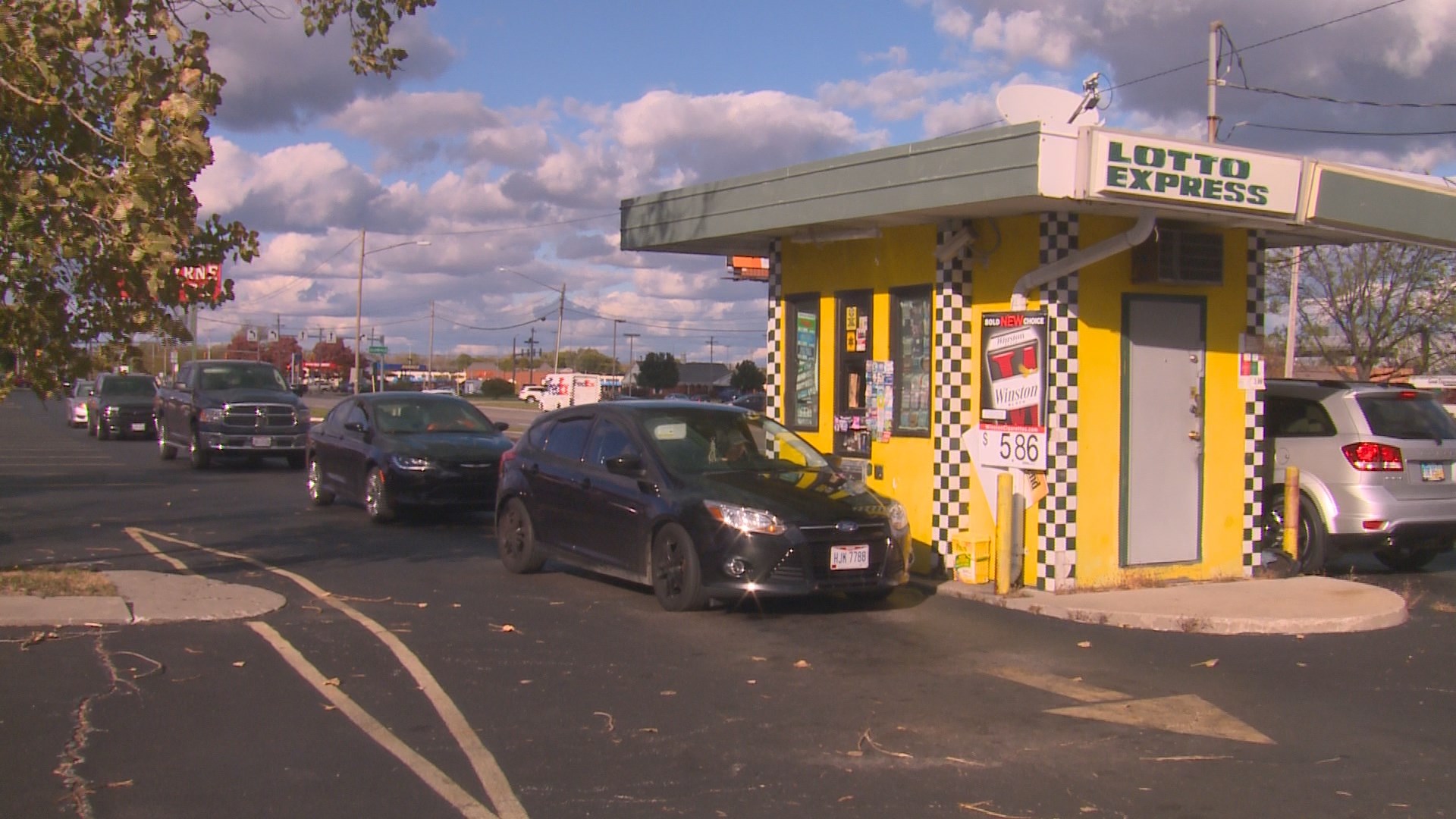 Toledoans try their luck with Mega Millions despite massive odds