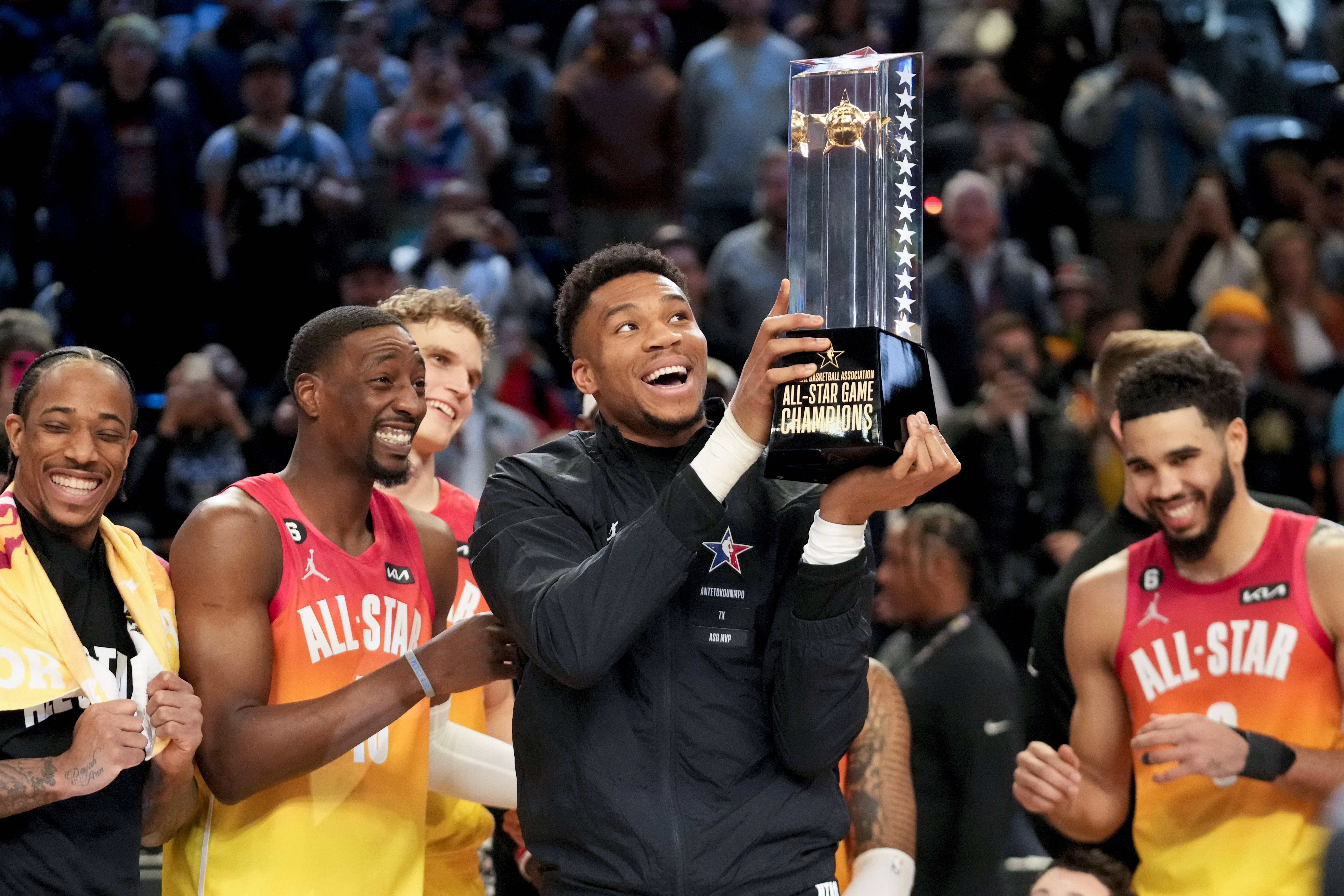 Bucks in NBA all-star game; Giannis, brothers part of weekend events