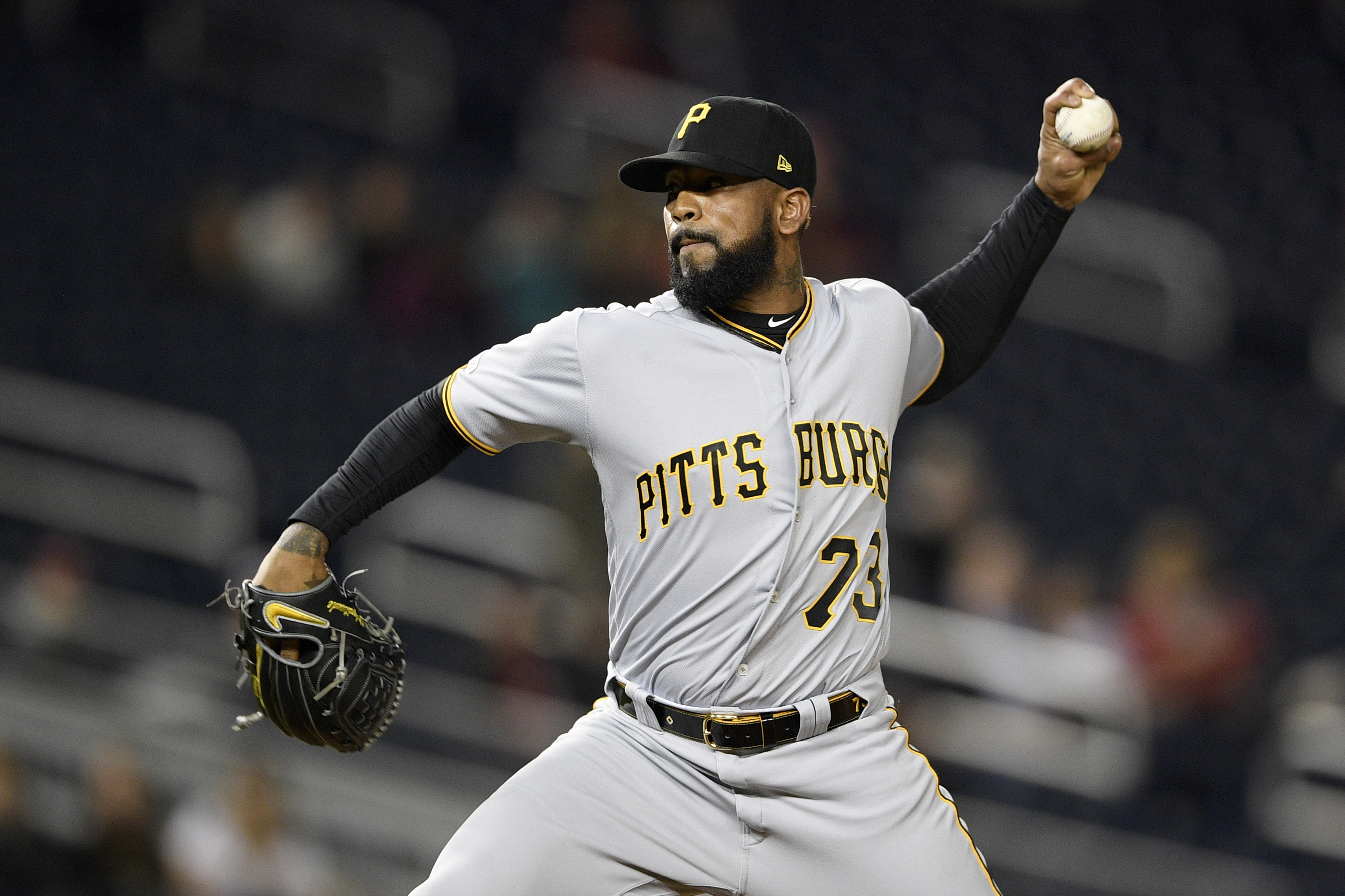 Pittsburgh Pirates' Felipe Vazquez admits driving to girl's home to have  sex with her: report