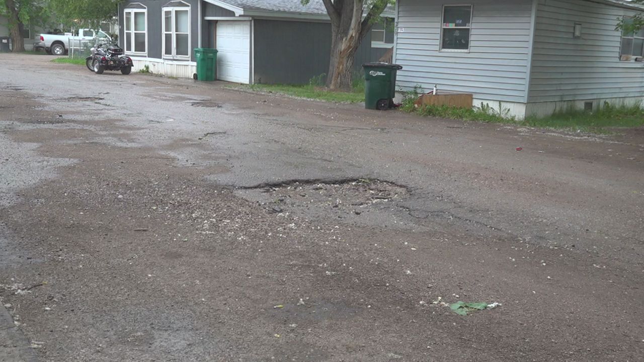 Pennington's road back has potholes