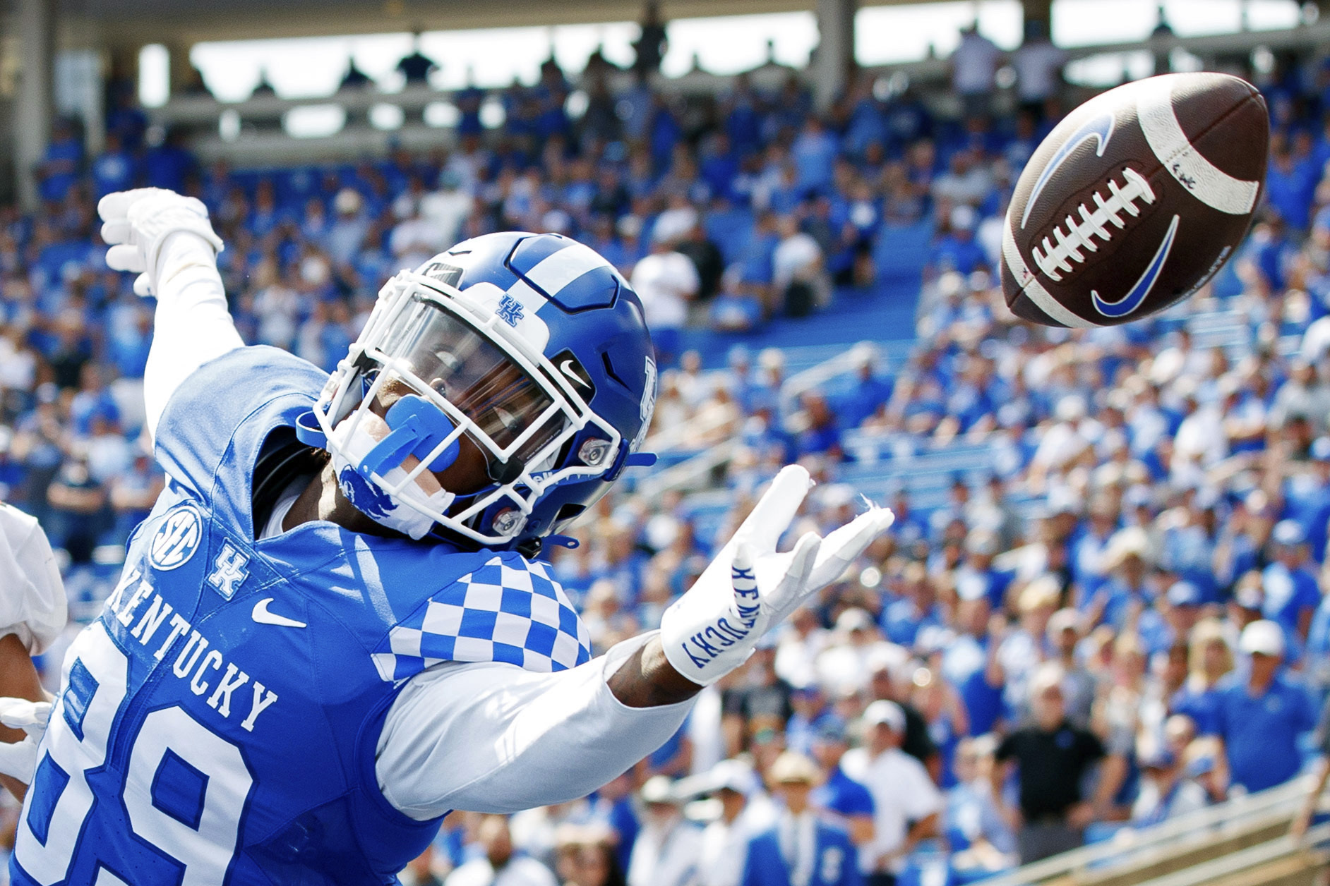 TV schedule announced for first three Kentucky Football games