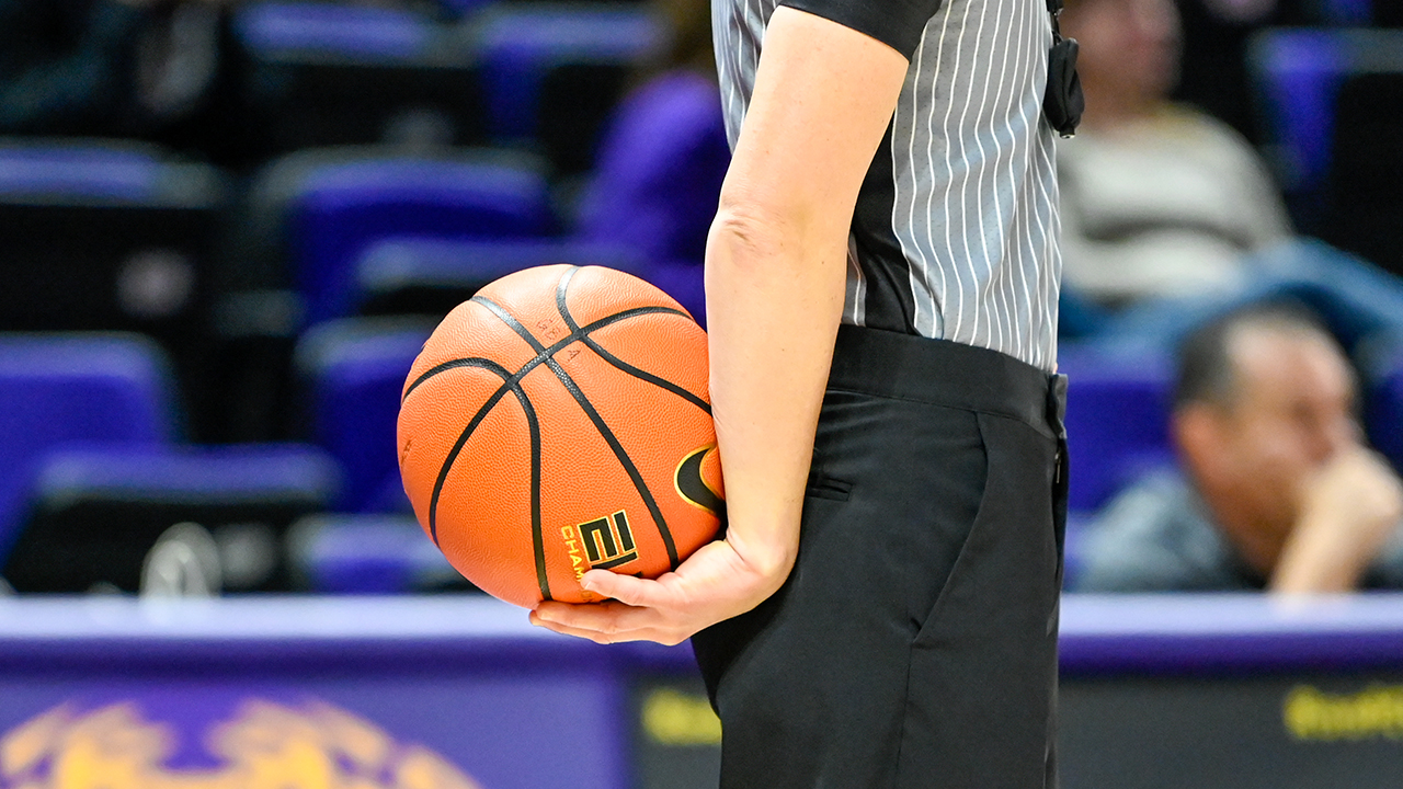 Nonprofit to host first basketball referee training for veterans, service  members in Alaska