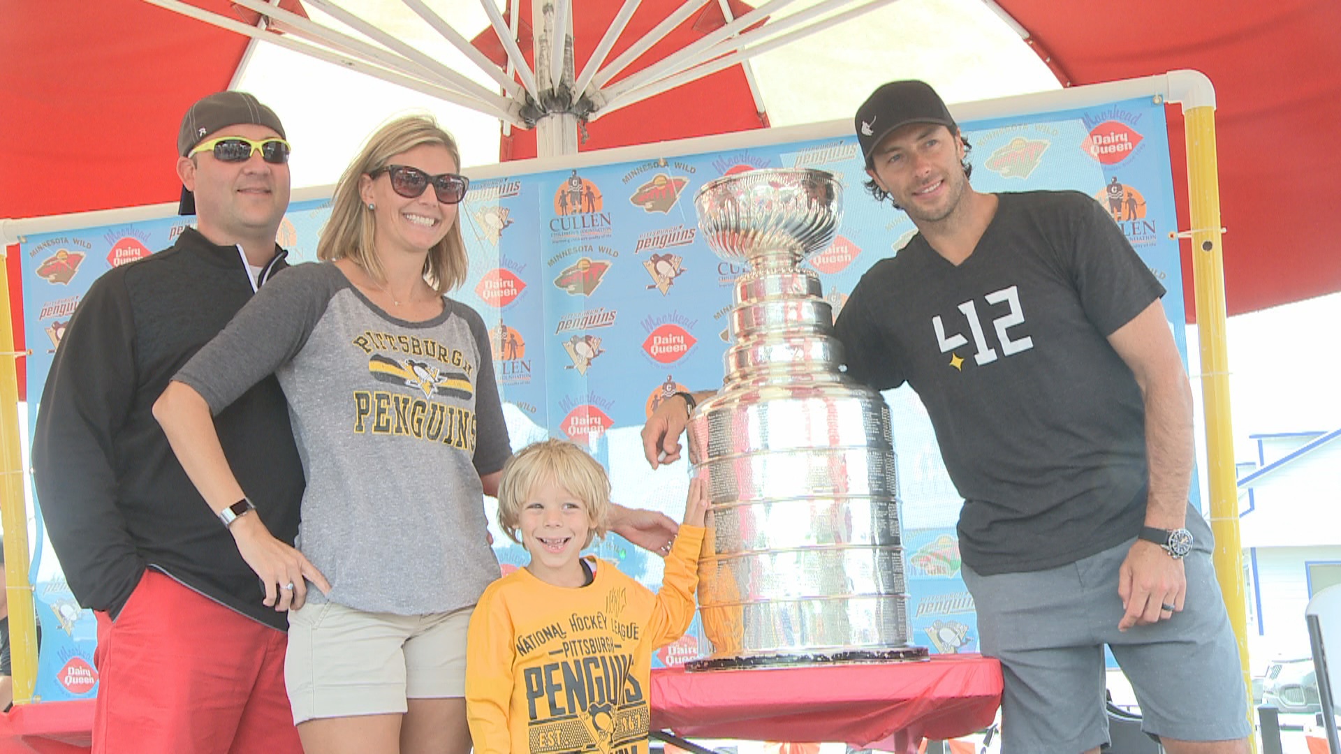 Stanley Cup surprises children at SSM Health Cardinal Glennon