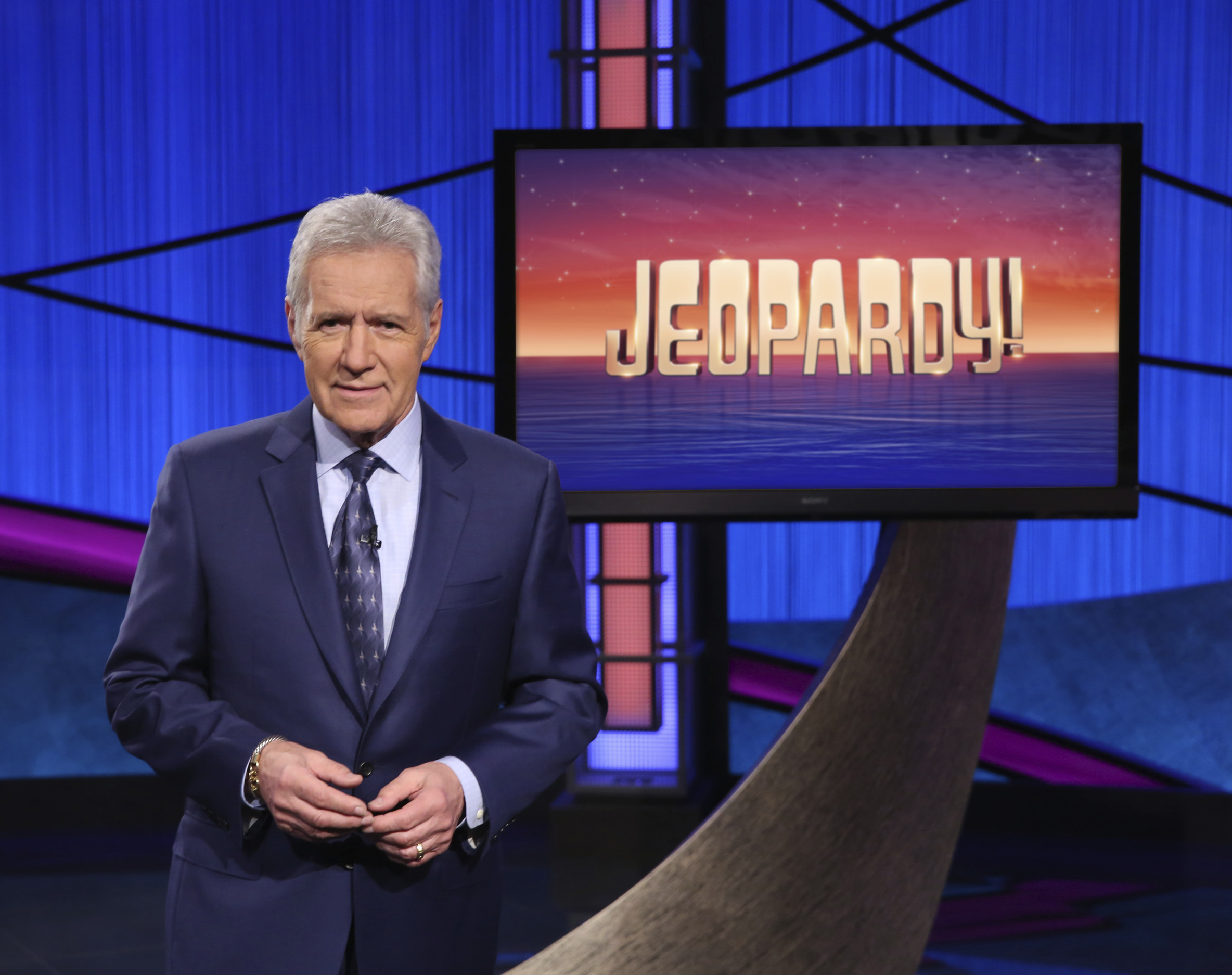 Sentimental Video Tribute Closes Trebek S Final Jeopardy