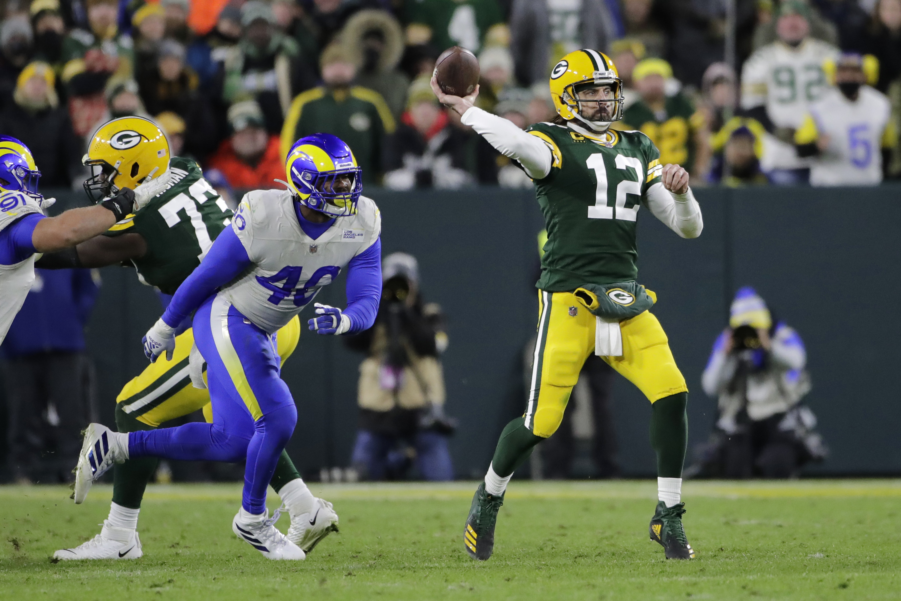 Best photos from Packers-Bears pregame warmups