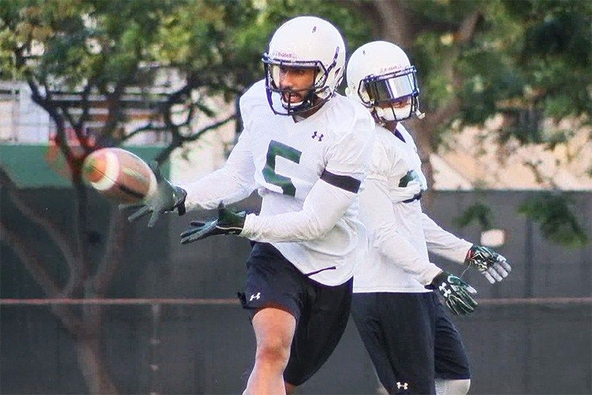 Hawaii's John Ursua one of 11 semifinalists for Biletnikoff Award -  Mountain West Connection