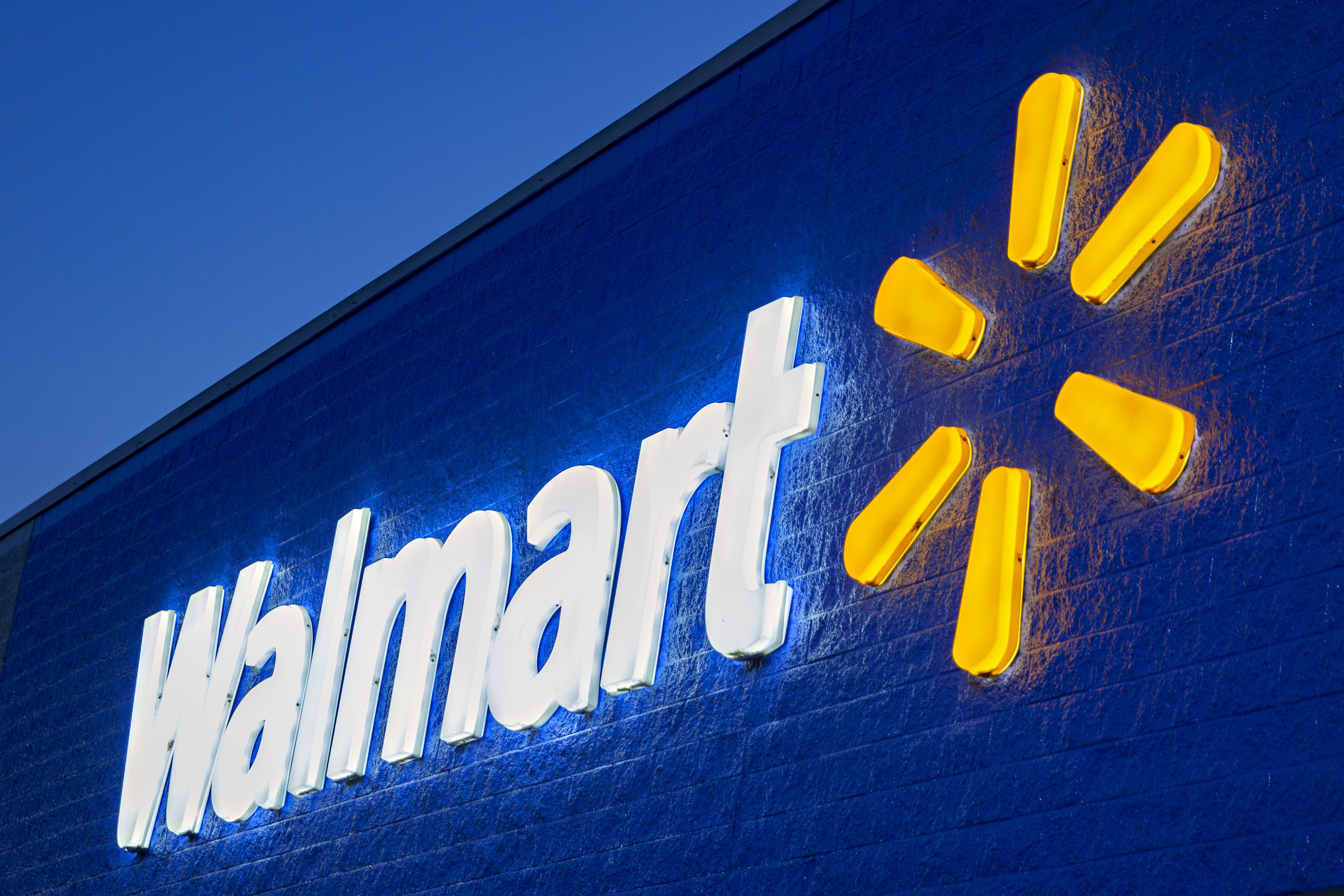 Molina Healthcare Distributing Free Walmart Gift Cards In Southaven