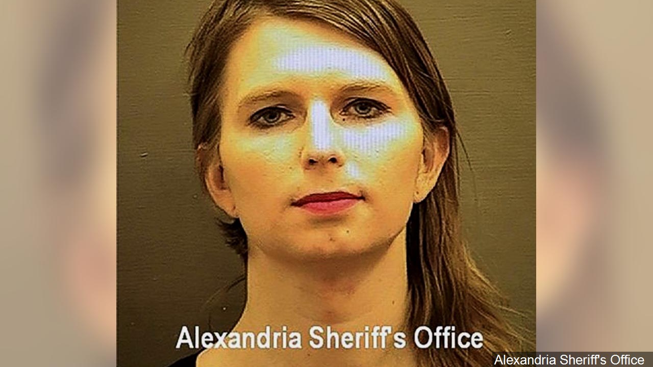 Lawyers: Chelsea Manning attempts suicide in Va. jail