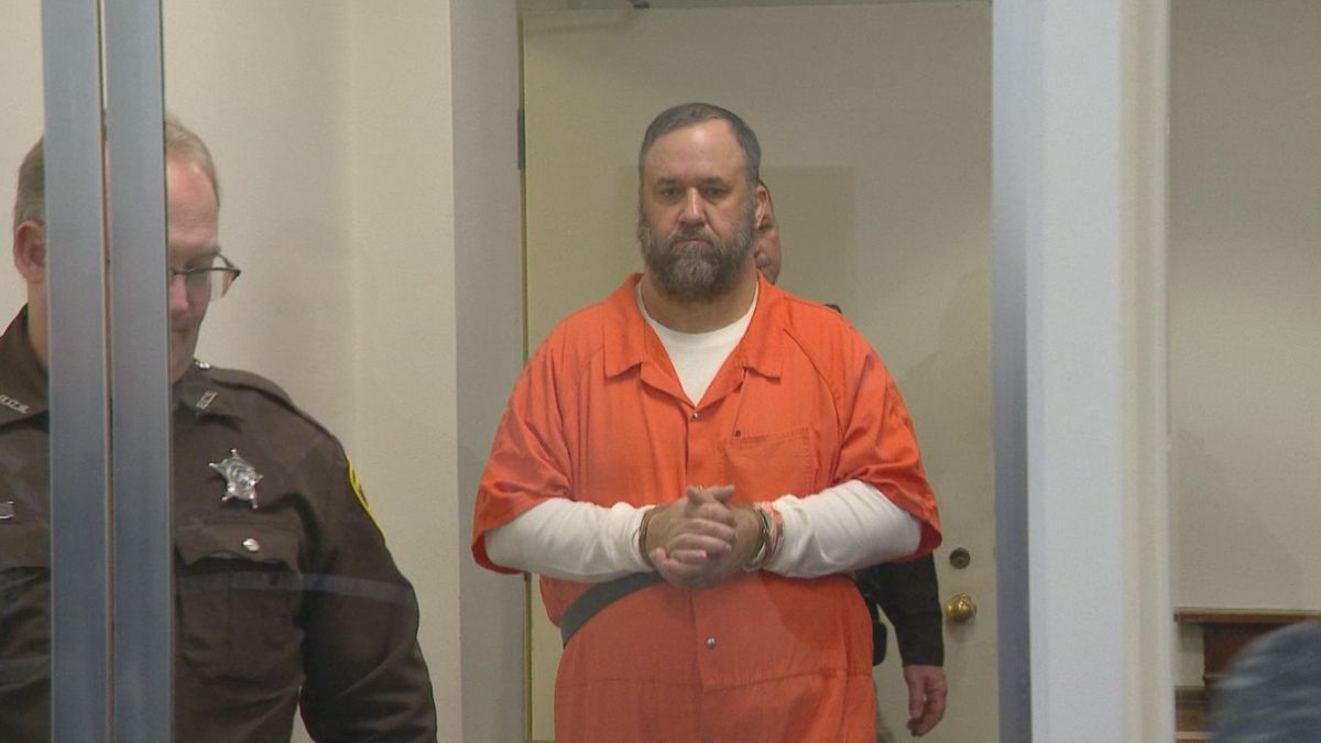 Man charged in Green Bay double homicide bound over for trial