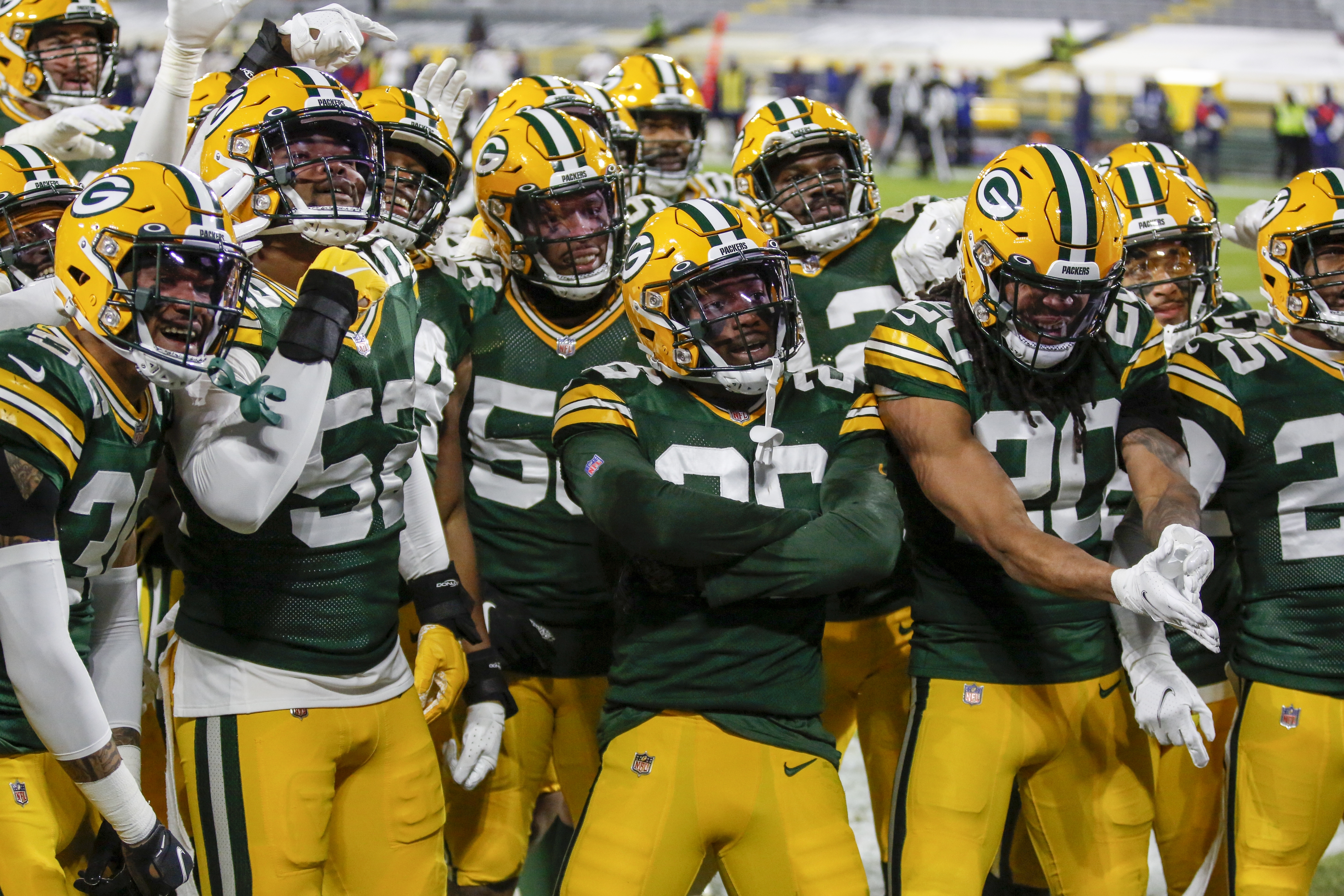 Packers and Eagles meet at Lambeau