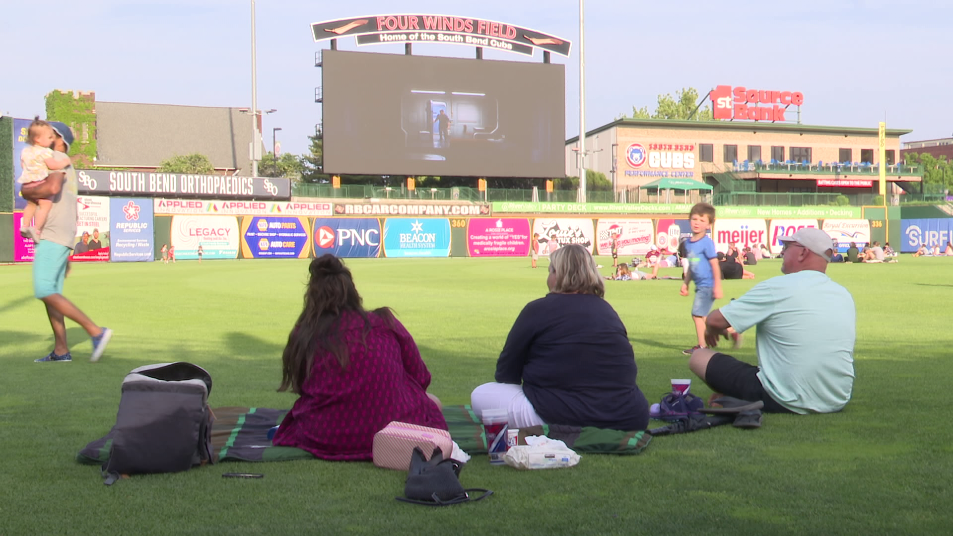 South Bend Cubs have 'bigger plans' at Four Winds Field, including an upper  deck