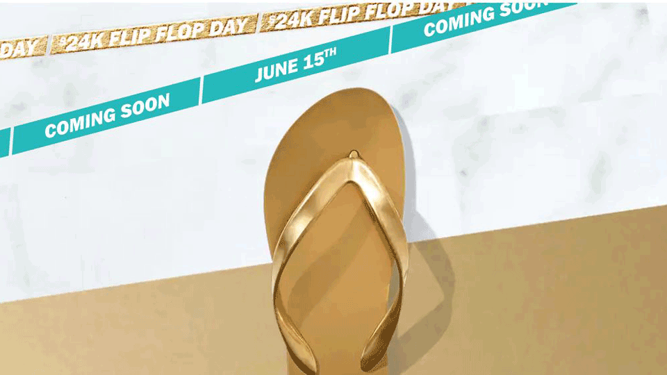 Old navy gold deals flip flop