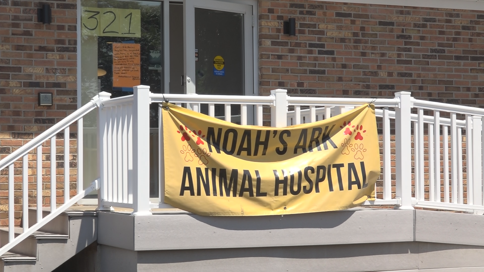 Noah's Ark Animal Hospital closure leaves mixed feelings
