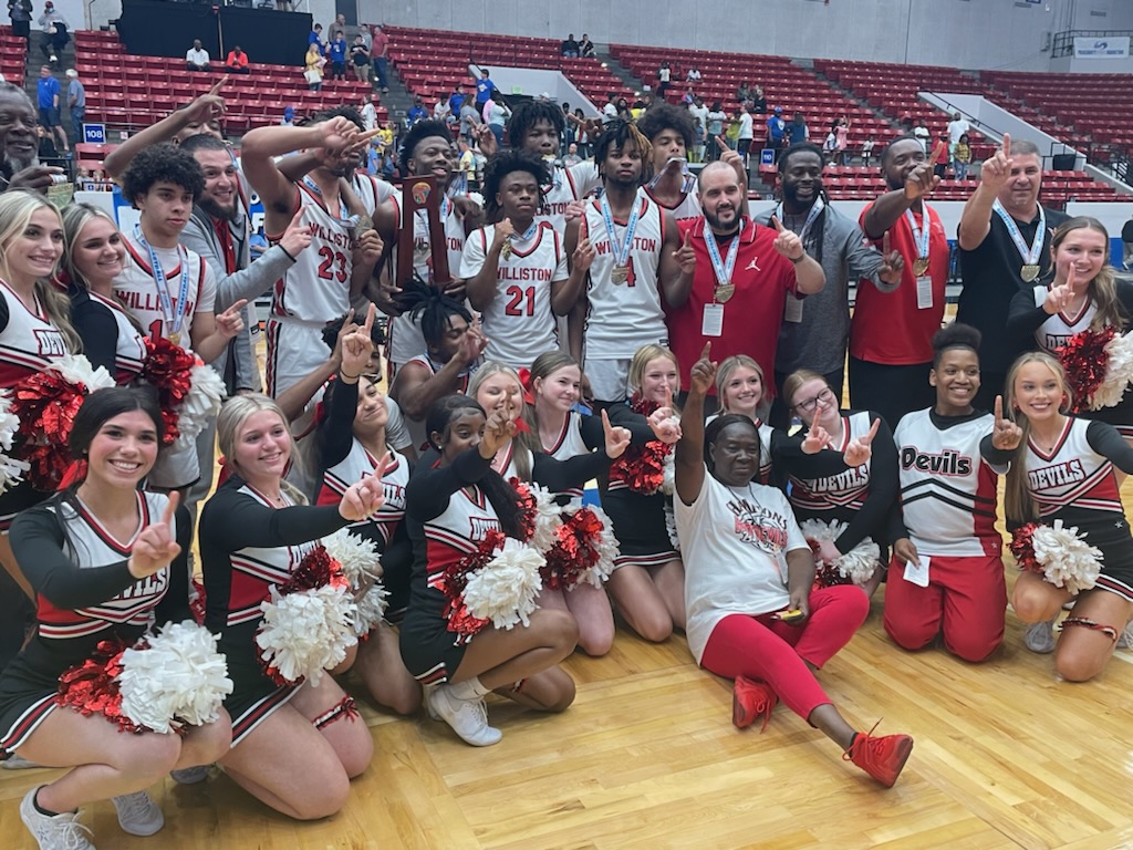 Devil of a team: Williston defeats Chipley, 58-49 for Class 1A boys  basketball state title