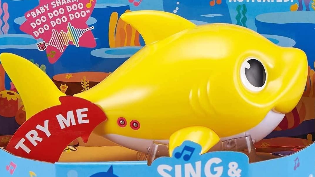 Retiran del mercado millones de juguetes de baño Baby Shark
