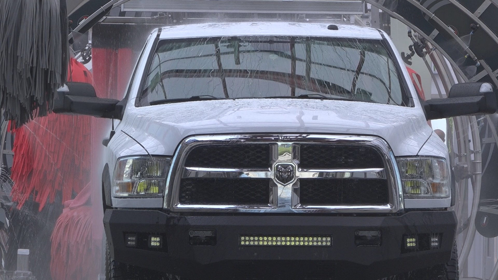 New Car Wash Now Open In Twin Falls