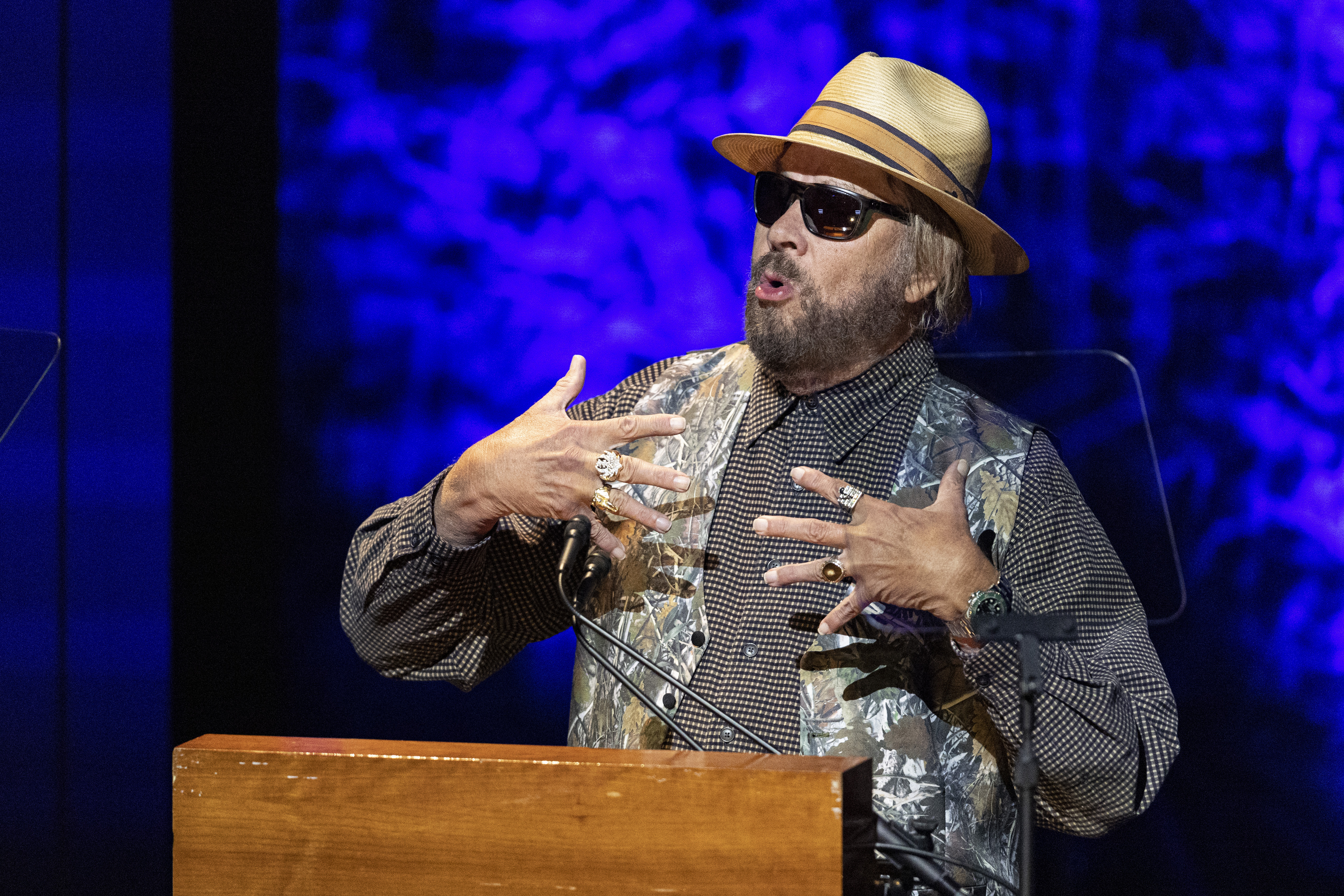 Hank Williams Jr. Is Coming Back to 'Monday Night Football' - The New York  Times