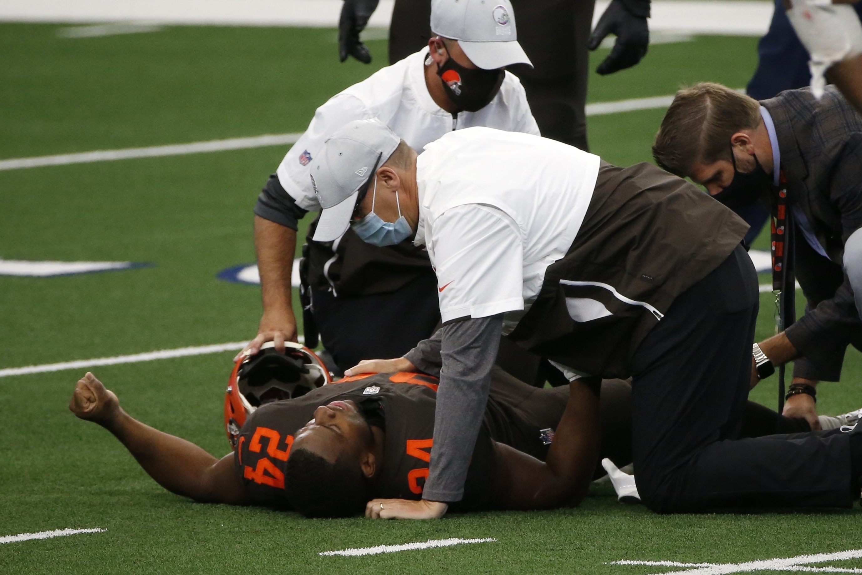 Nick Chubb Injury: Footage Of Cleveland Browns Running Back's Leg Injury Is  So Gruesome That ABC Won't Even Show It