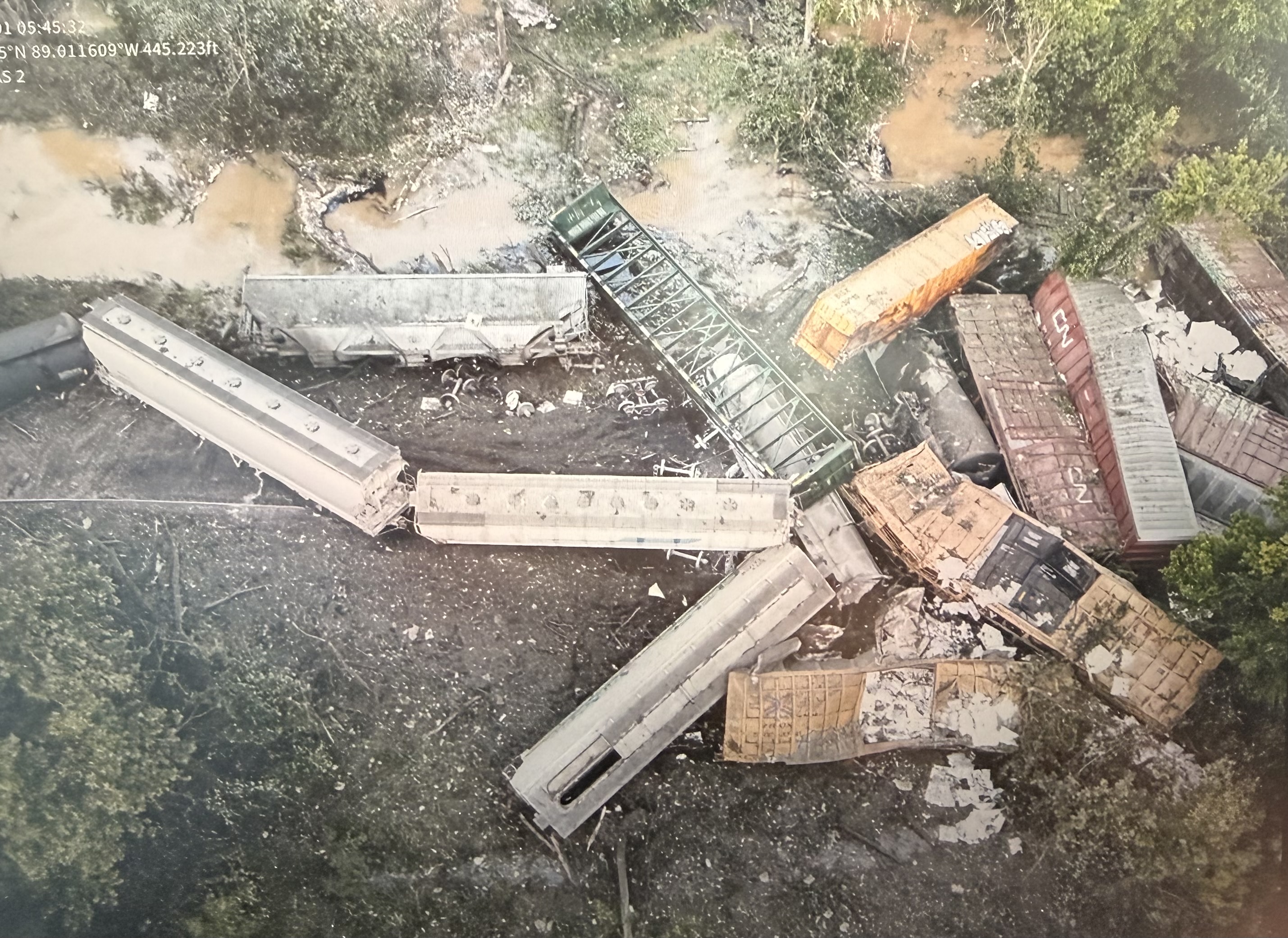 U.S. 51 reopens as train derailment recovery efforts continue in