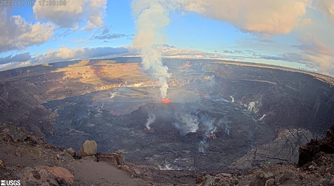 Two trails closed as unrest near Kīlauea summit continues - Hawaiʻi  Volcanoes National Park (U.S. National Park Service)