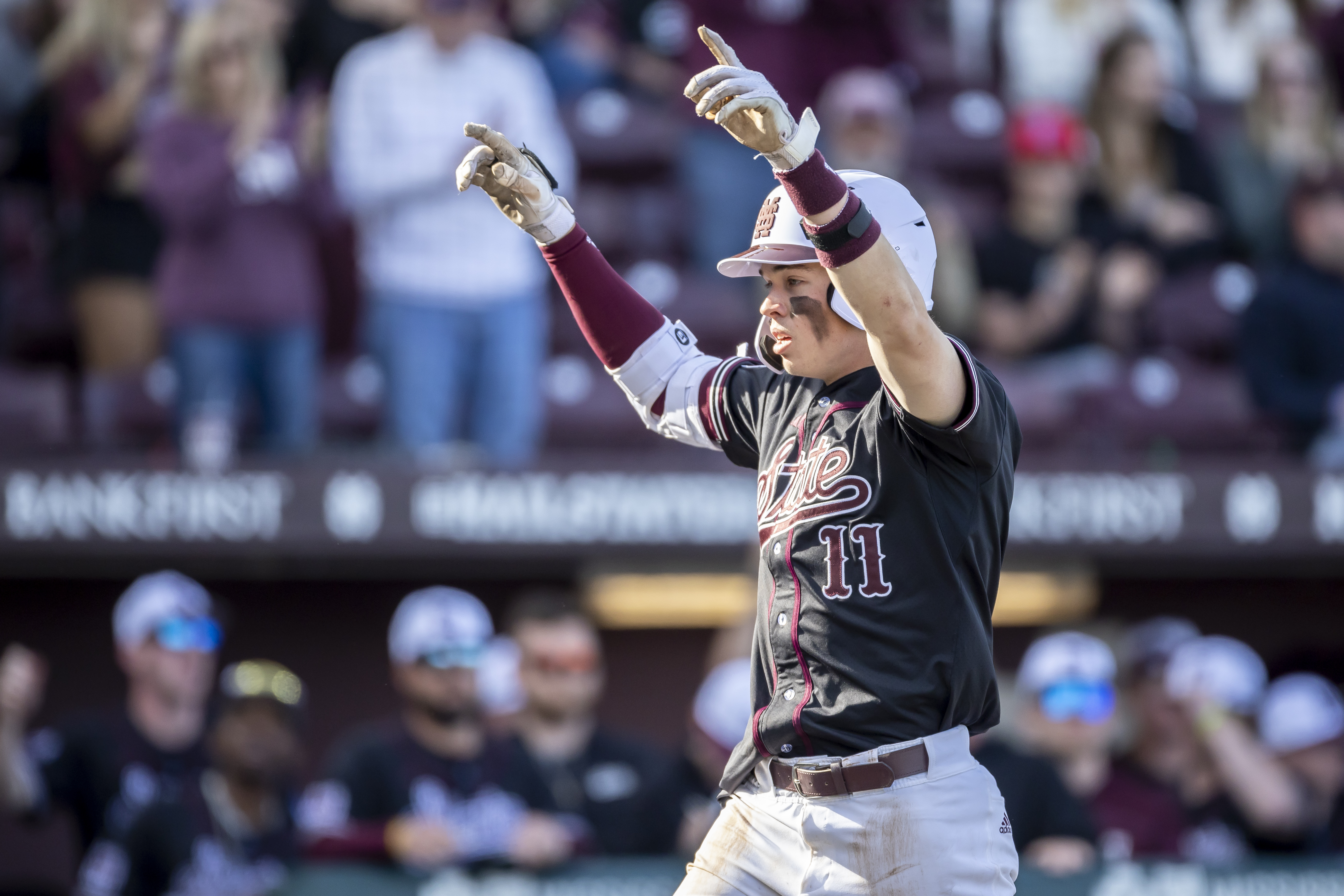 A look at former Mississippi State, MLB player Will Clark