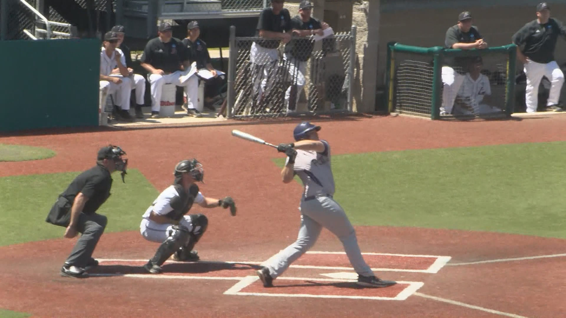 UW-La Crosse baseball team wins big in home opener 