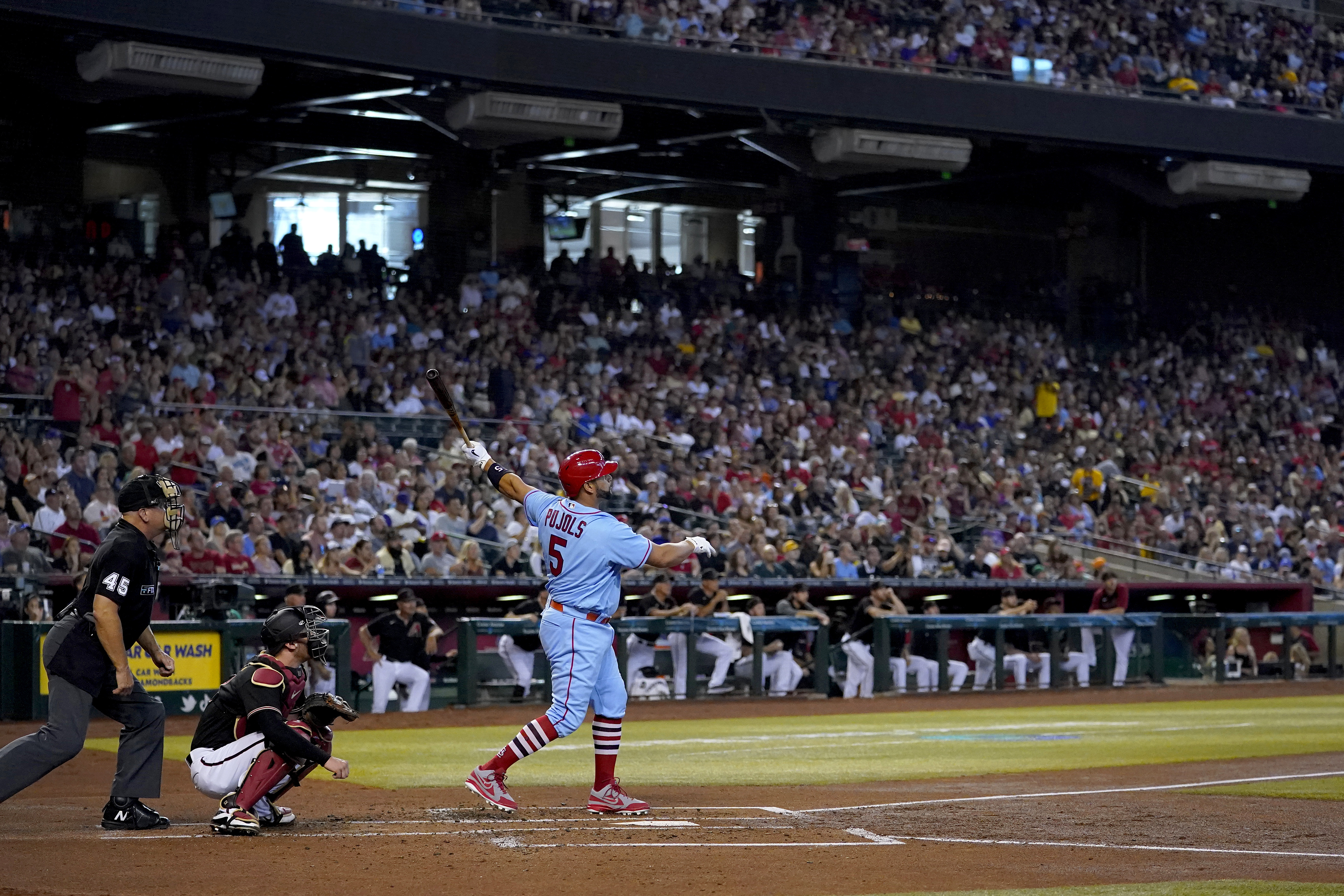 Pujols 2 HRs, up to 692; tops Musial for 2nd in total bases