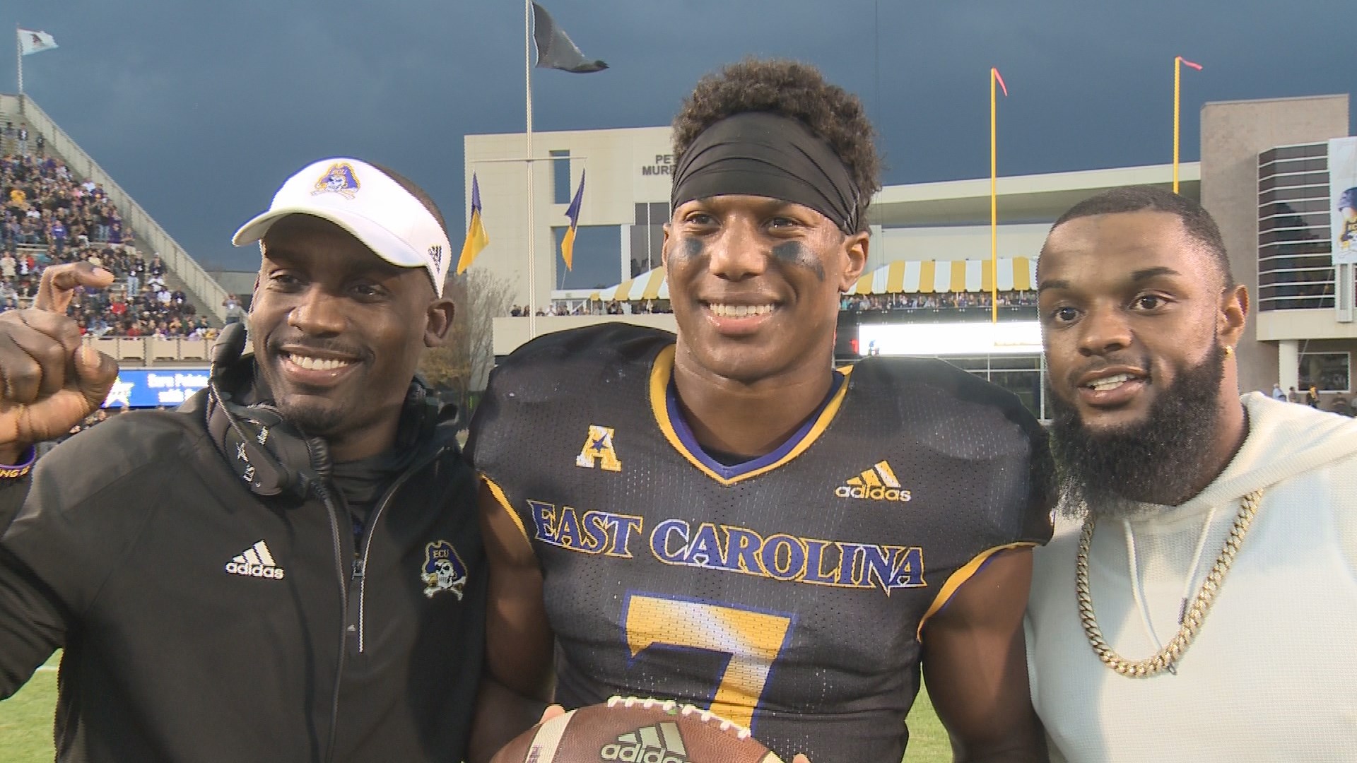 Five-way WR: How ECU's Zay Jones became the all-time receptions leader