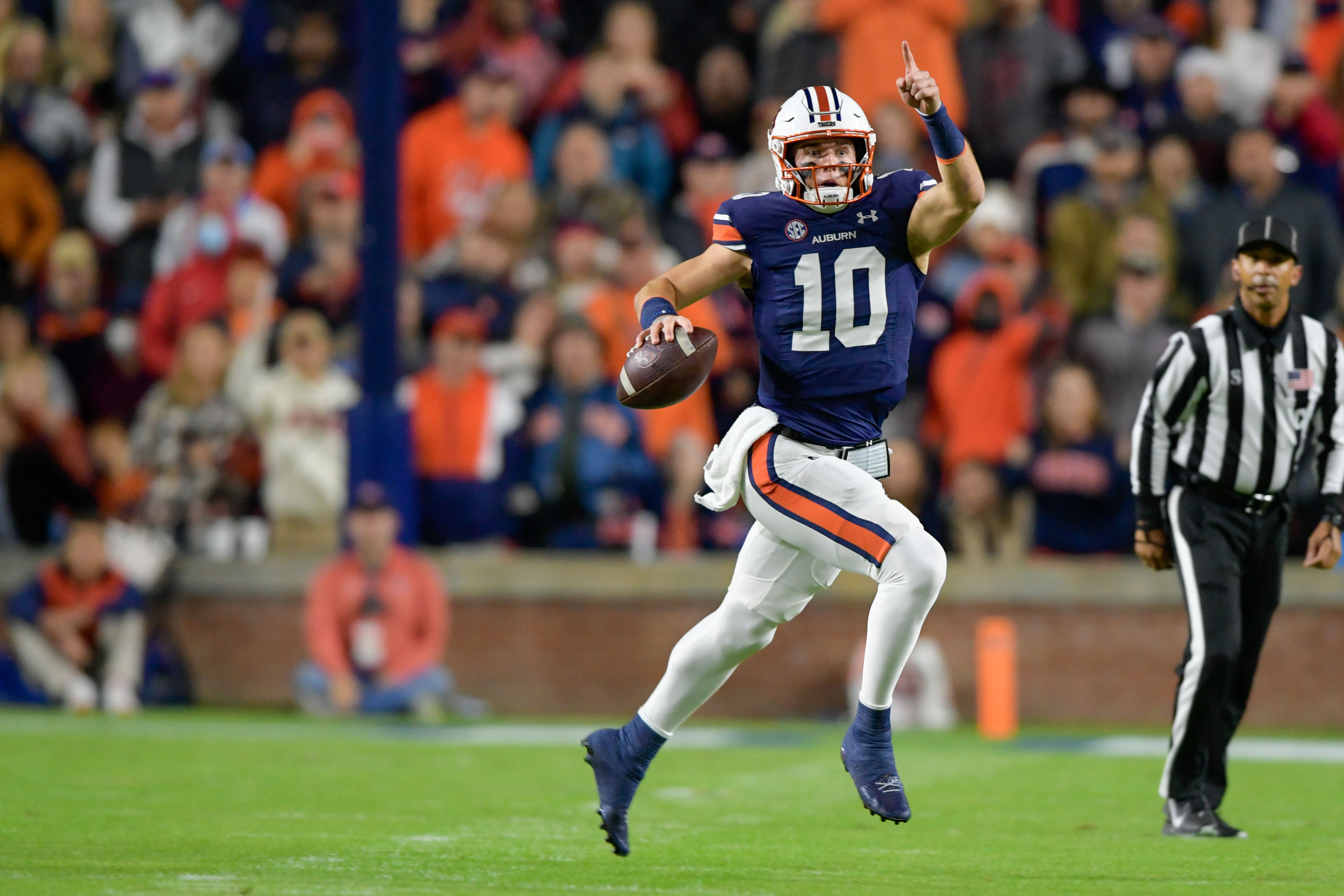 Auburn football: Why did Bo Nix transfer to Oregon?