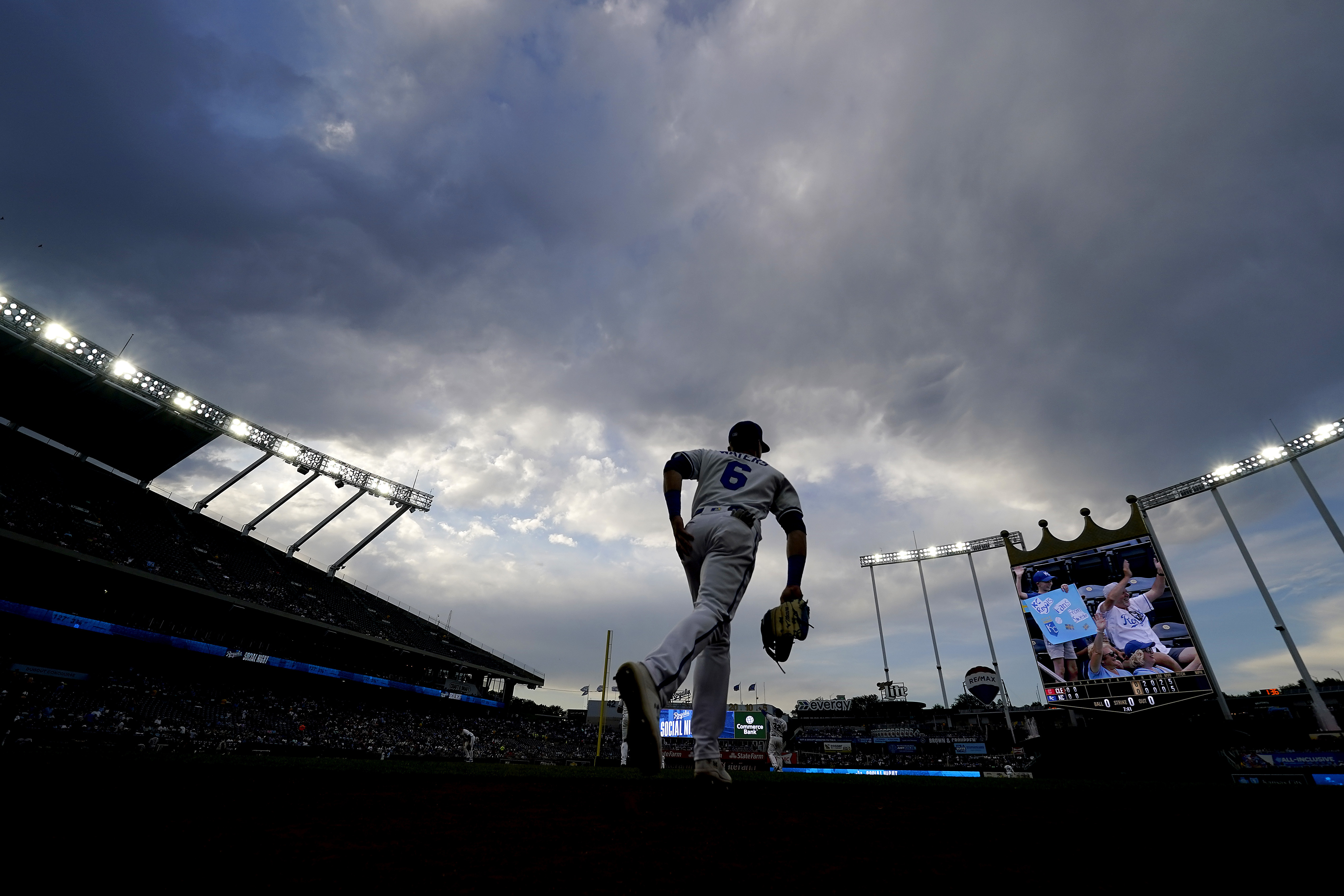 Royals sign draft picks, including top pick Frank Mozzicato