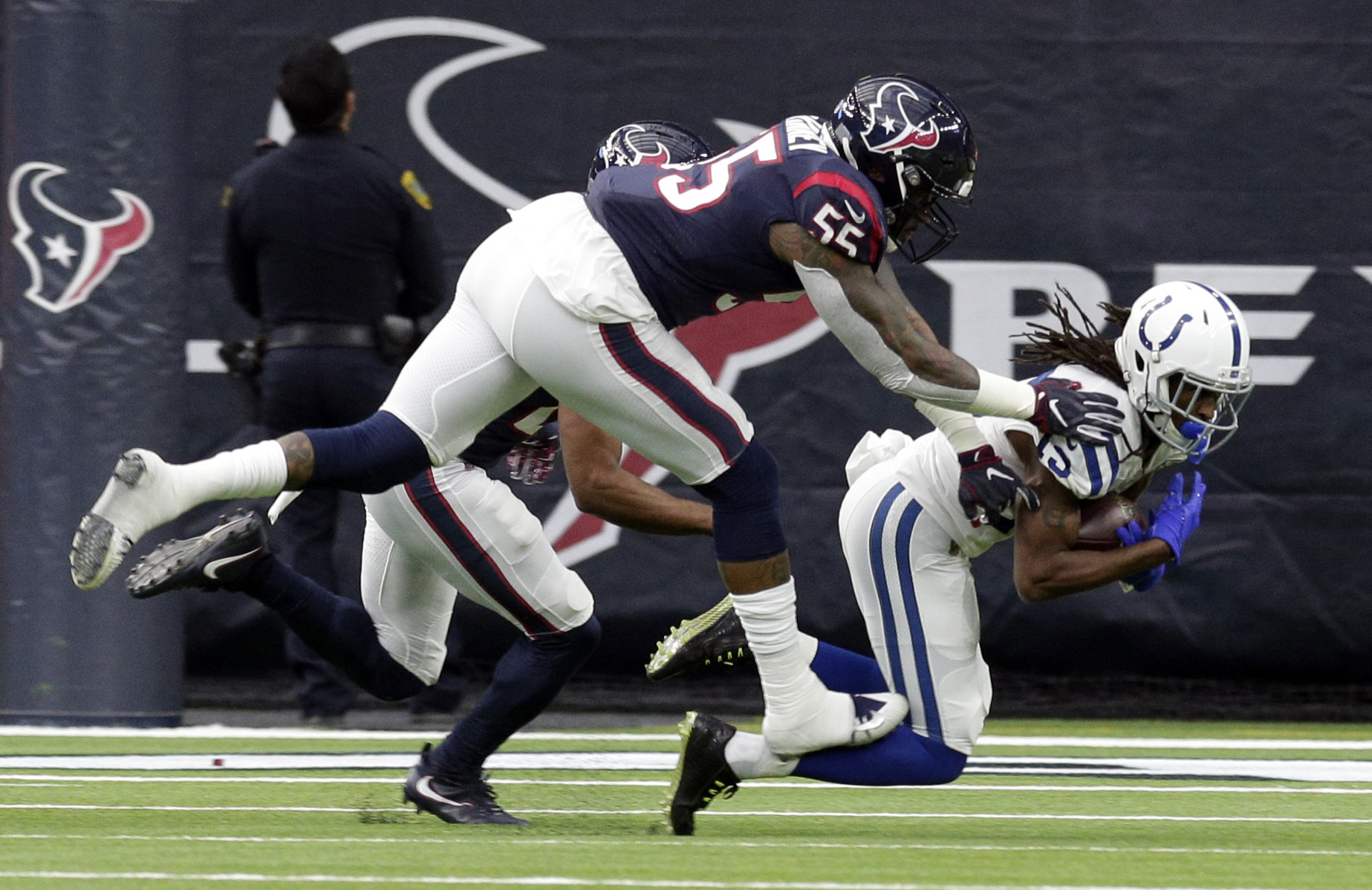 Houston Texans inside linebacker Benardrick McKinney (55