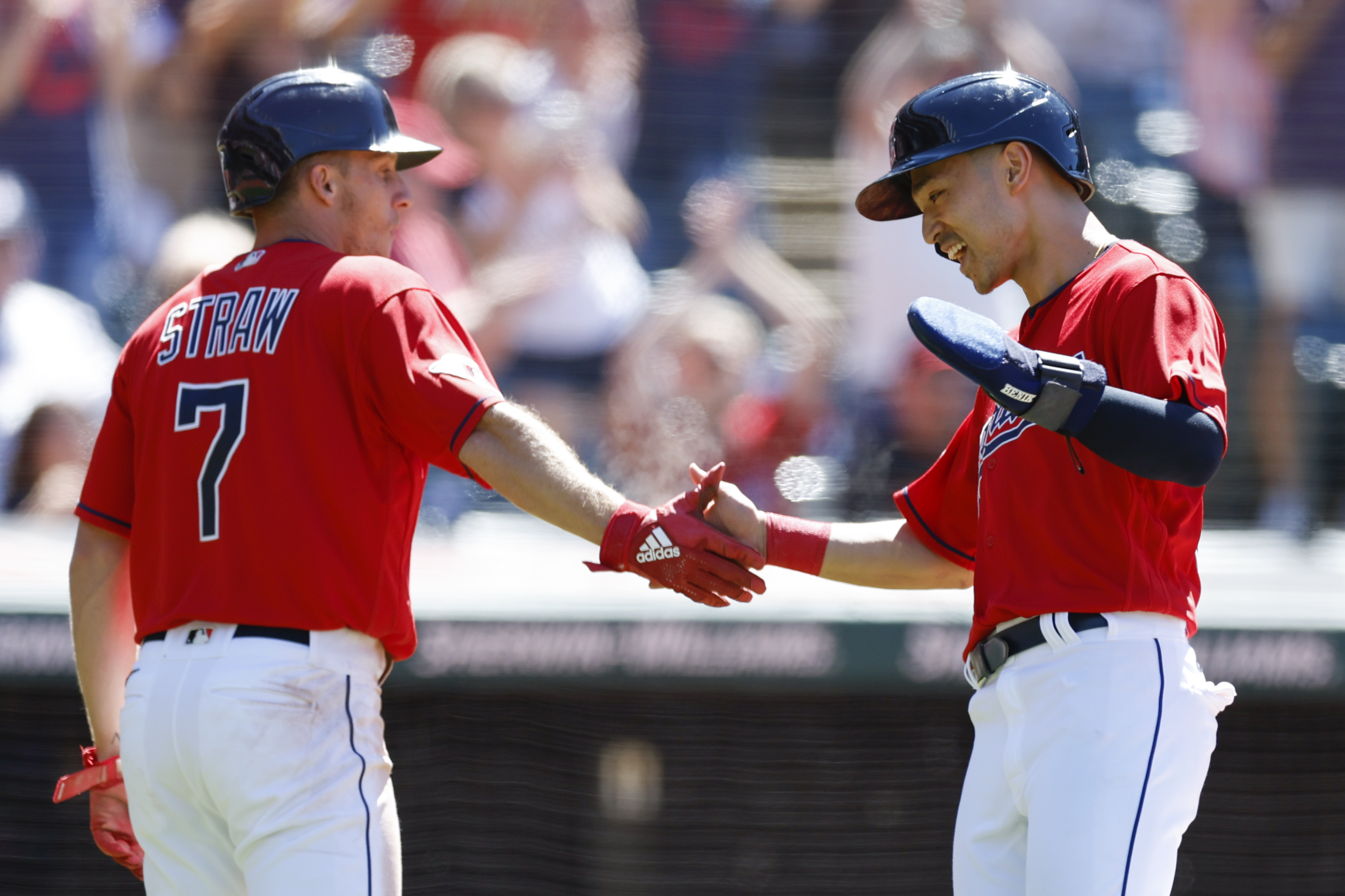 Guardians' Steven Kwan reviews his best Gold Glove catches of 2022