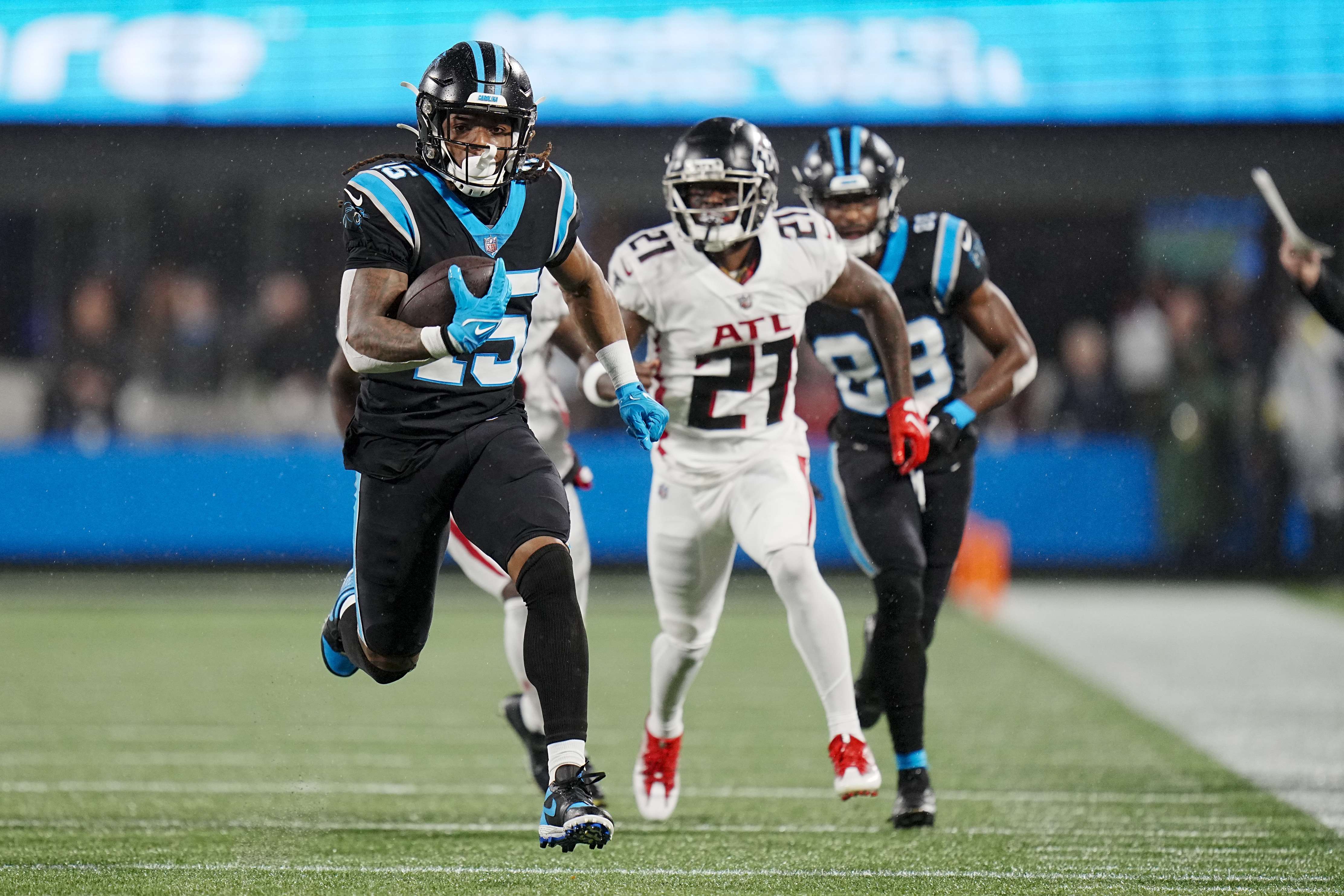 Carolina Panthers beat Atlanta Falcons on D'Onta Foreman's big night