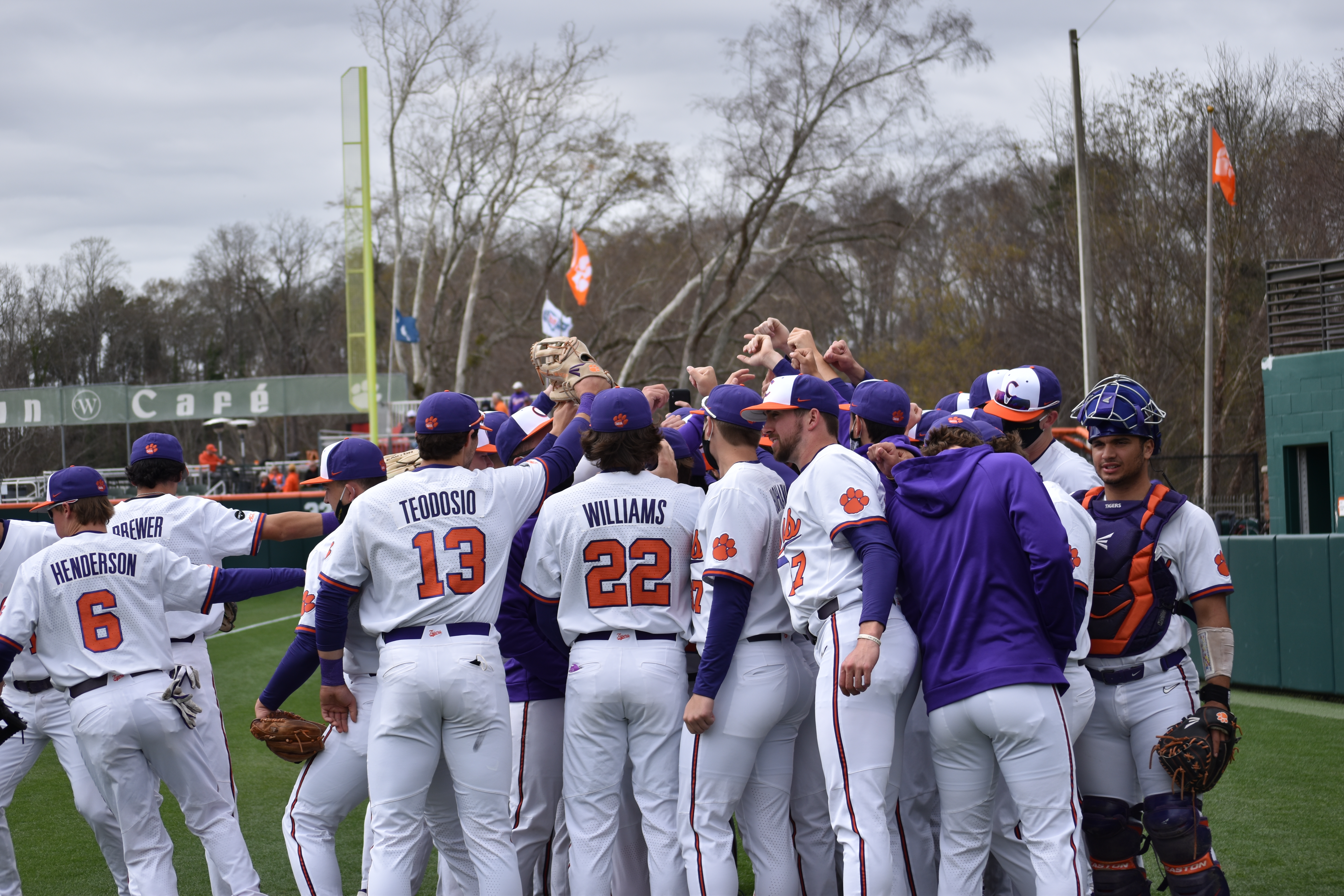 Clemson baseball tops Georgia Southern at SRP Park