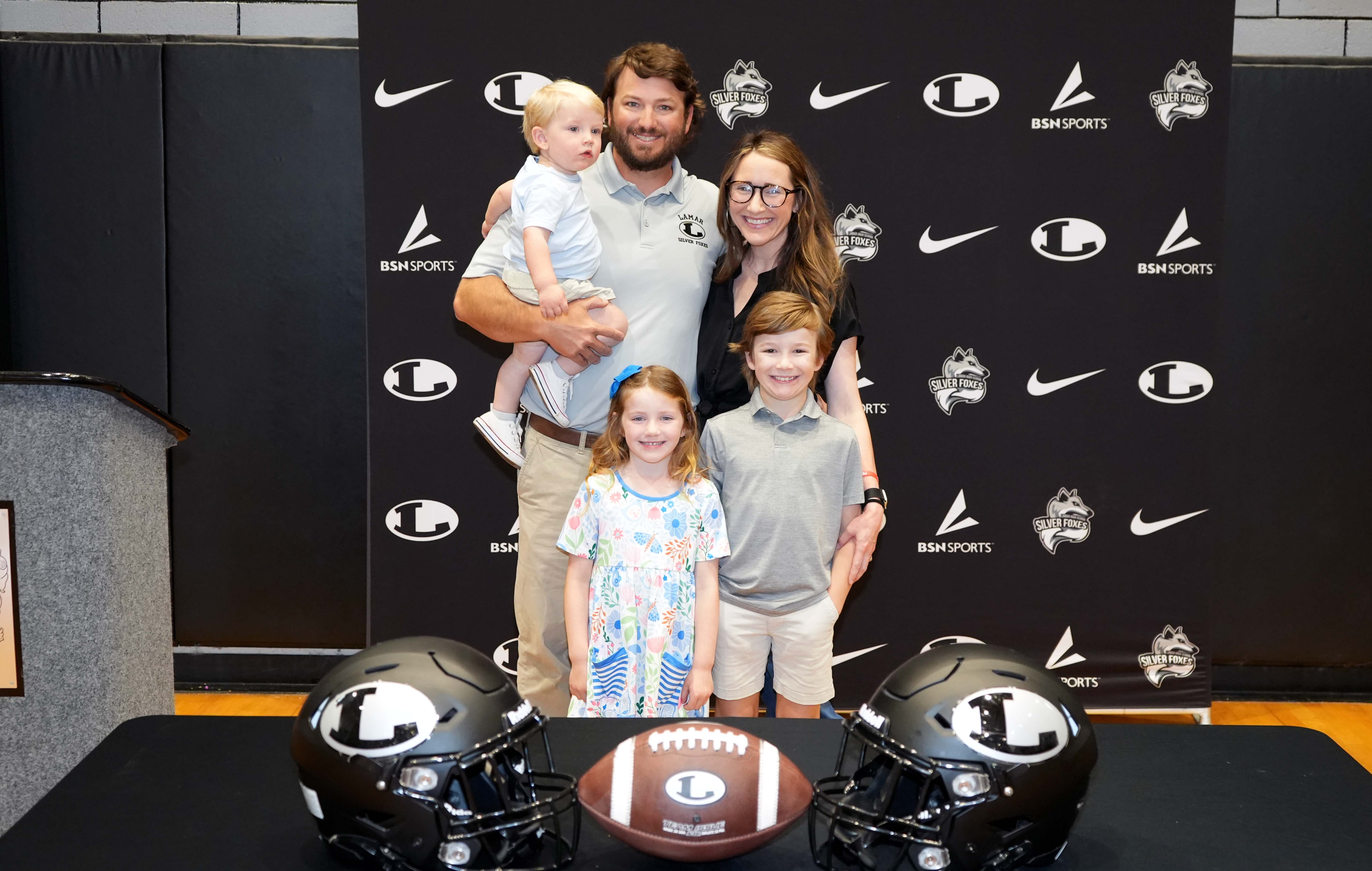 Tyler Boyd named new football coach at Lamar High School