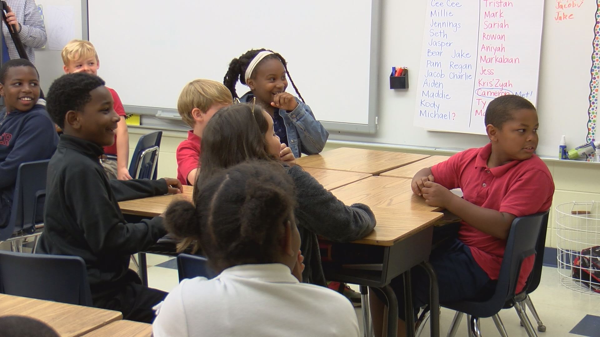 Atlanta Dream mascot visits young, women athletes