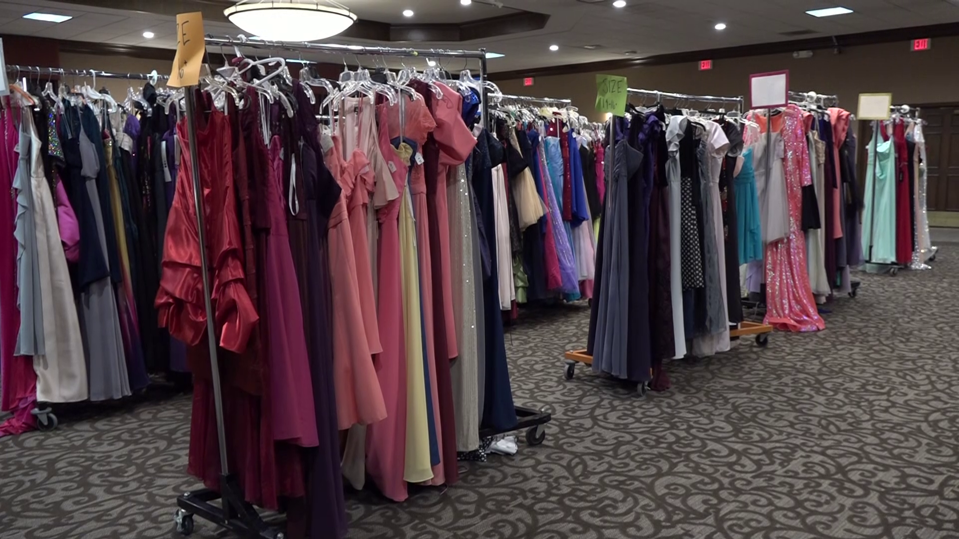 Lubbock Christian High School hosting 'Prom Queen' free prom dress event Lubbock Christian High School hosting 'Prom Queen' free prom dress event