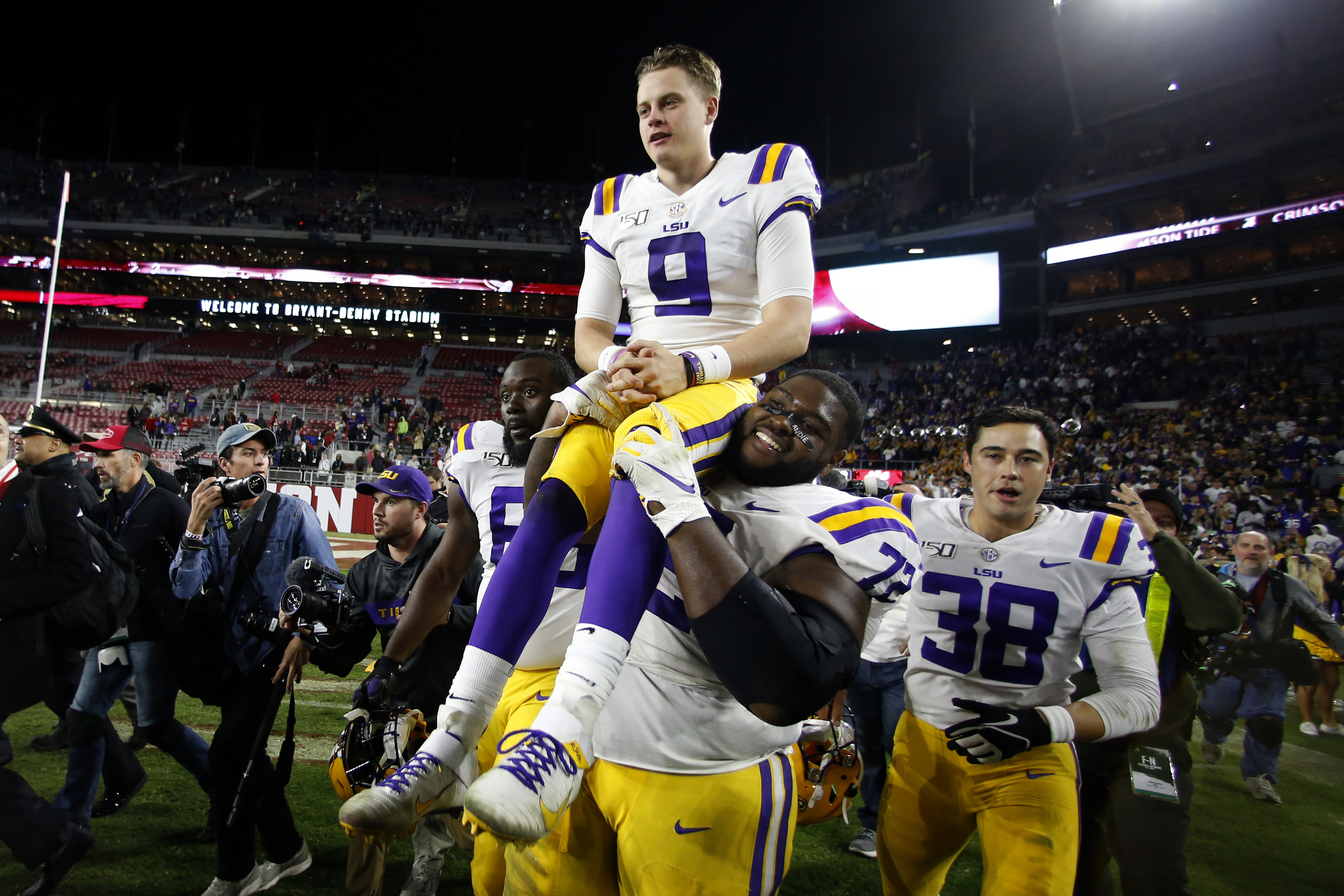 LSU QB Joe 'Burreaux' Burrow wins Heisman Trophy in landslide vote