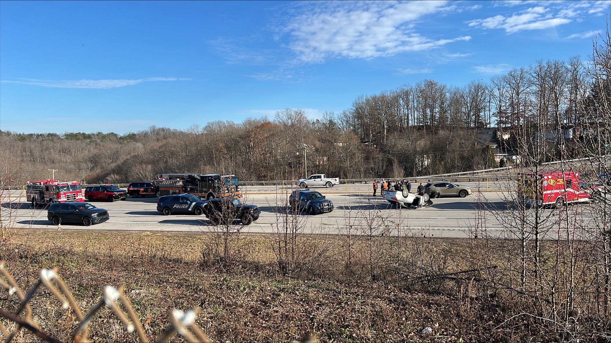 Two lanes of Corridor G shut down following crash
