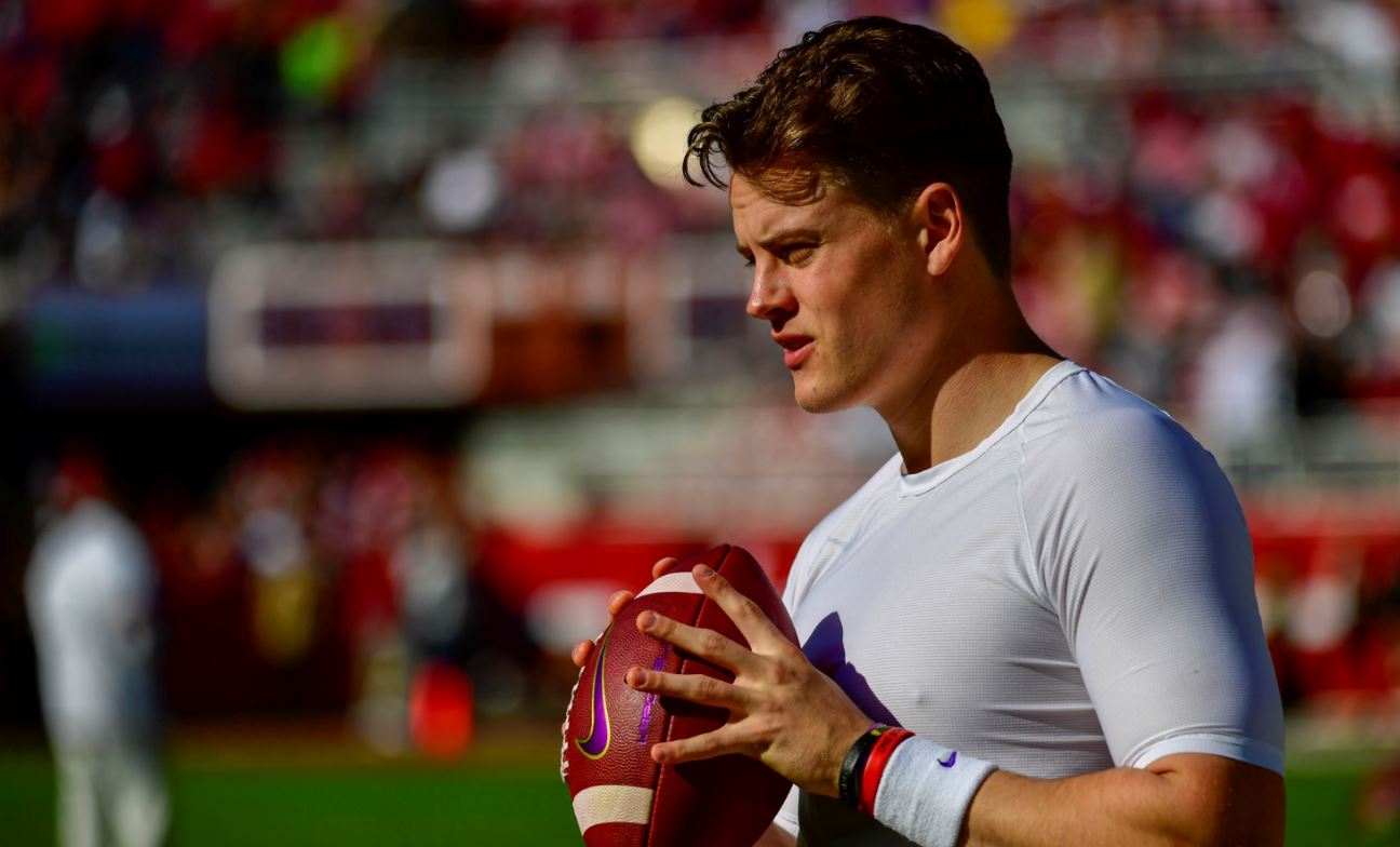 Joe Burrow graces cover of Sports Illustrated