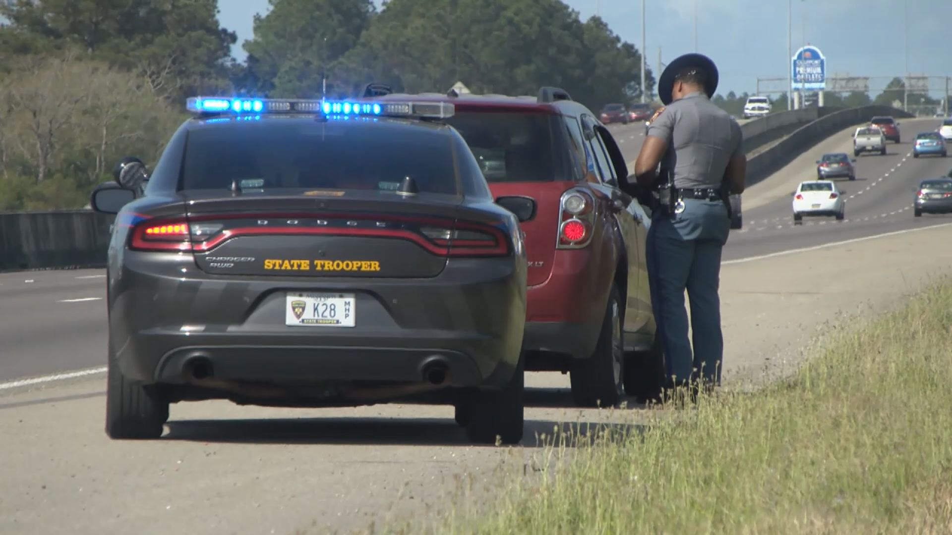 Mississippi Highway Patrol is recruiting